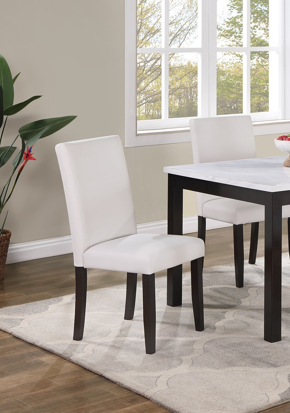 Classic Stylish 5pc Dining Set Kitchen Dinette Faux Marble Top Table Bench and 3x Chairs White Faux Leather Cushions Seats Dining Room