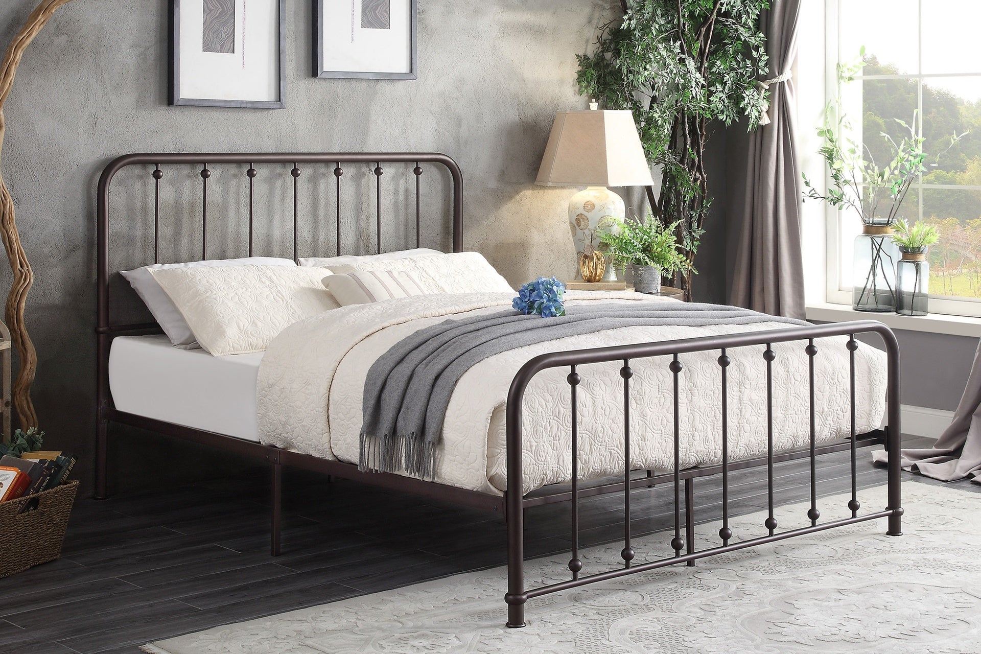 Classic Queen Platform Bed Dark Bronze Finish Metal Frame Bedroom Furniture 1pc