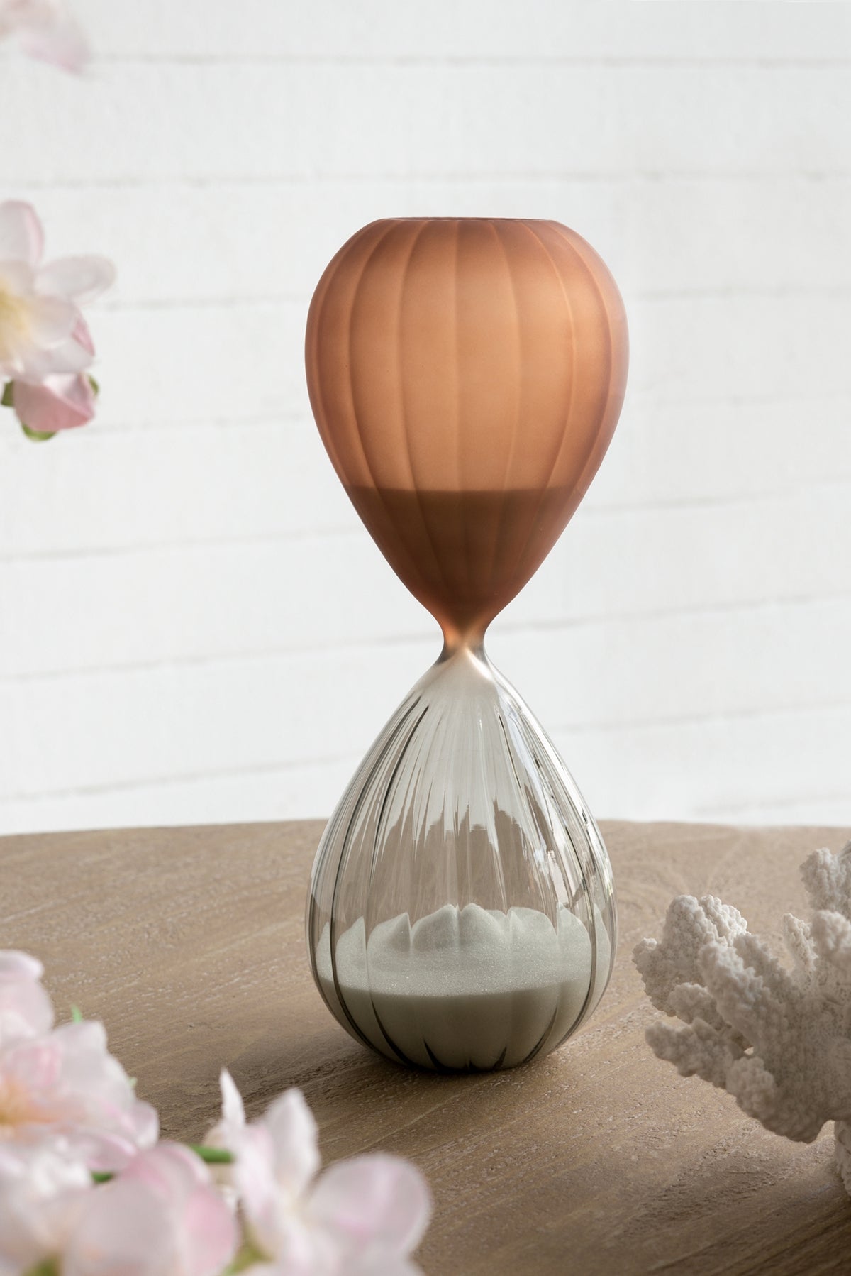 3.7x3.7x9.8" Ribbed 45-Minute Hourglass with Copper and Gray Finish and White Sand