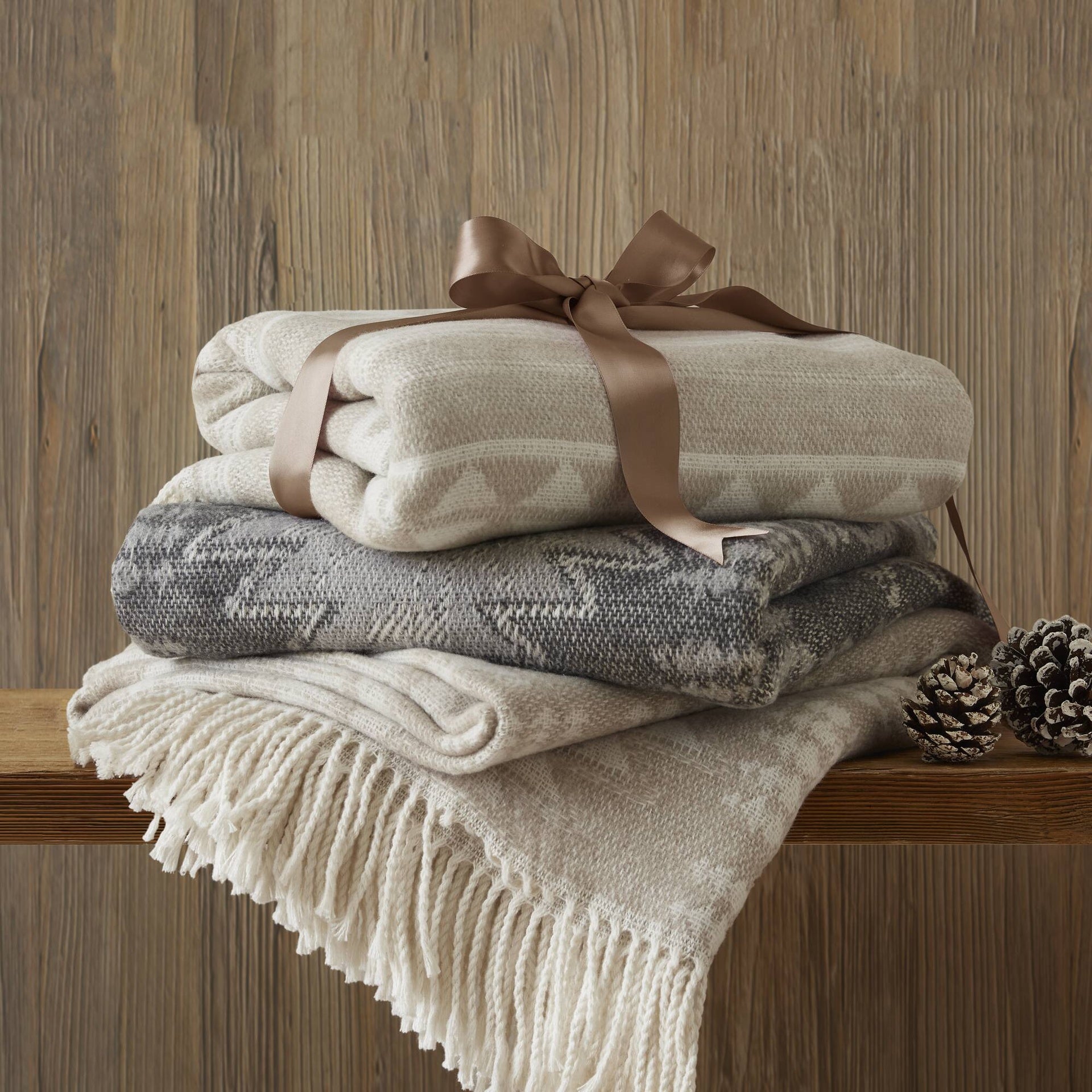 1-Piece 50x60" Cotton Blend Throw, Neutral Aztec