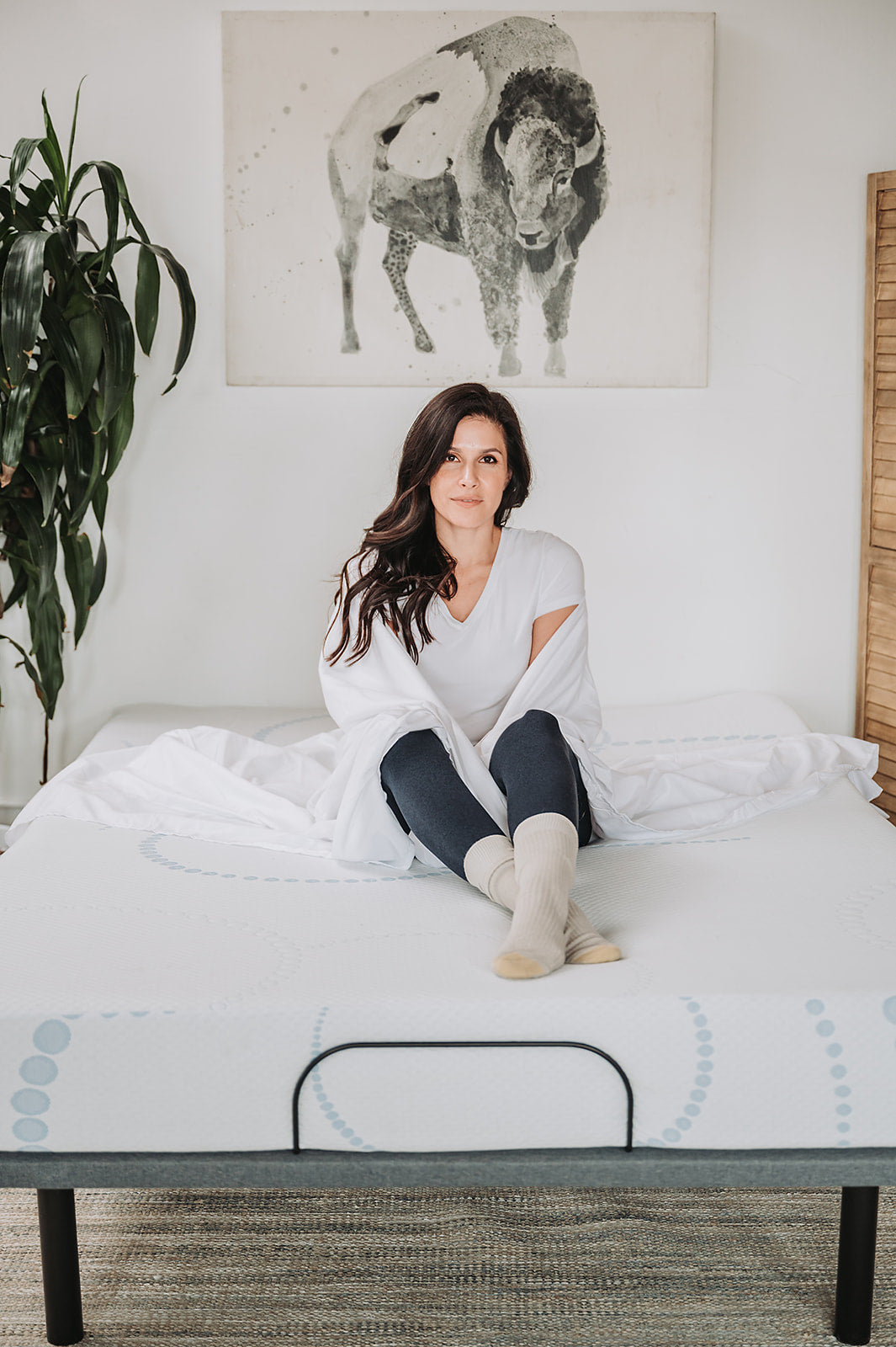 Omne Sleep 4-Piece White Microplush and Bamboo Flex Head King Hypoallergenic Sheet Set