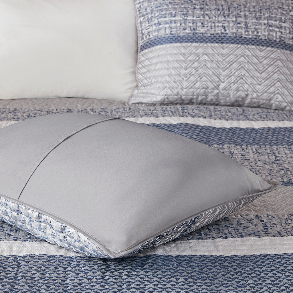 6 Piece Reversible Jacquard Quilt Set with Throw Pillows Navy Full/Queen