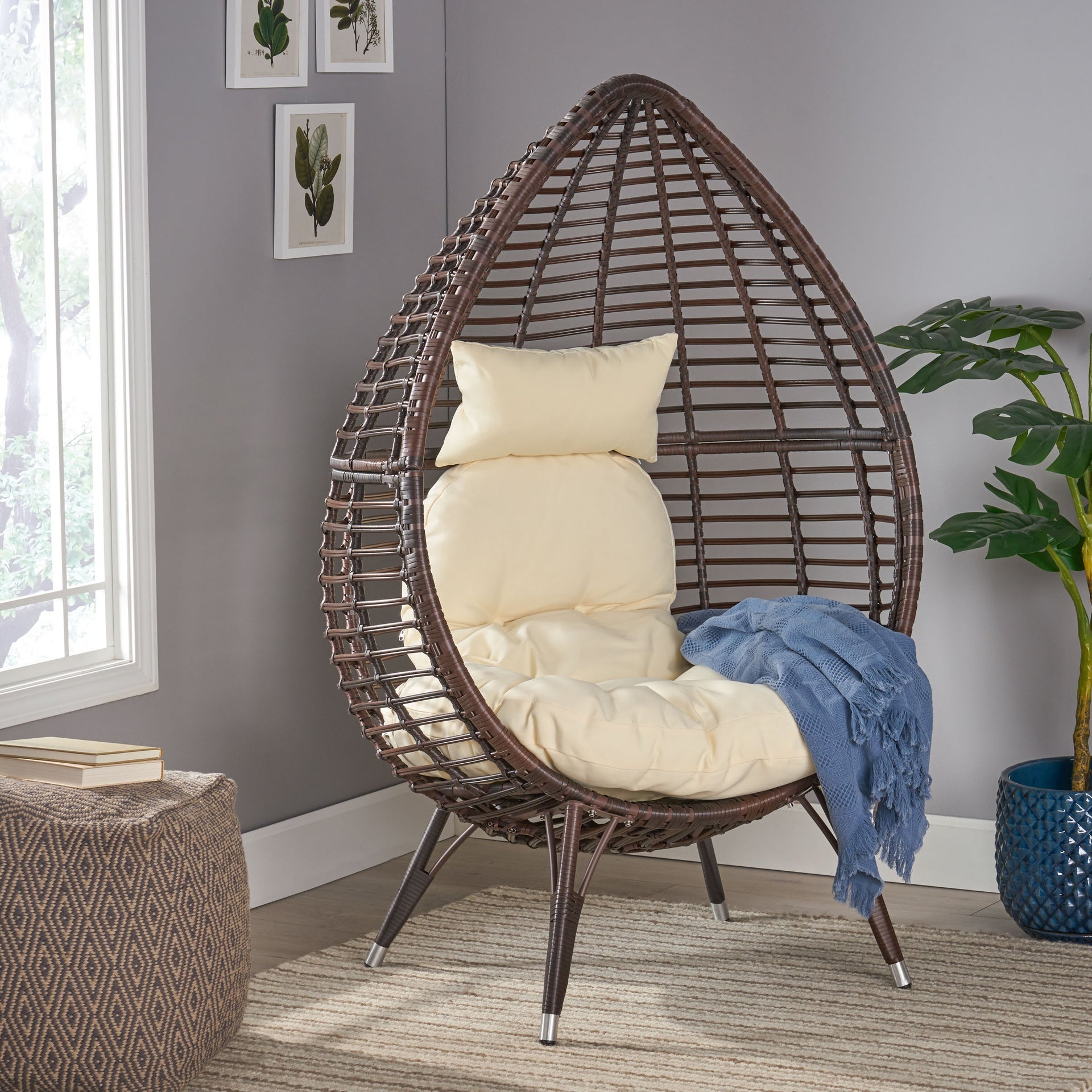 CUTTER TEARDROP CHAIR