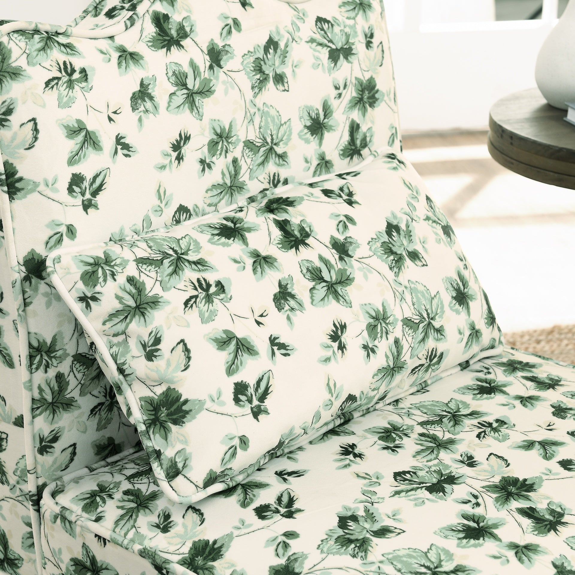 Flannel single dining chair with soft seat cushion and backrest, no armrests, matching pillow can be used as waist cushion, this dining chair can be used in the living room - GREEN