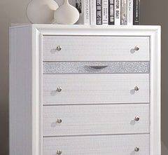Contemporary Style 1pc Chest  Hidden Jewelry Drawer English Dovetail Drawers Silver Knobs White Finish Bedroom Furniture