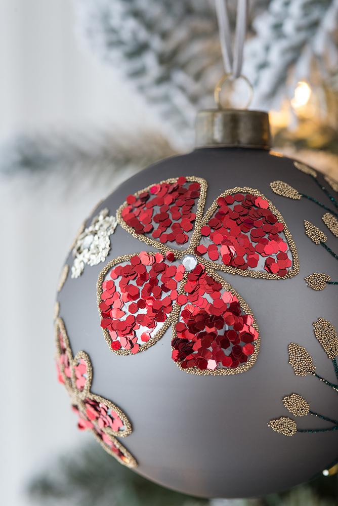 D4.7" Christmas Ball Ornaments, Glass Decorative Hanging Ball Christmas Tree Ornaments for Holiday Party Decorations, Set of 4