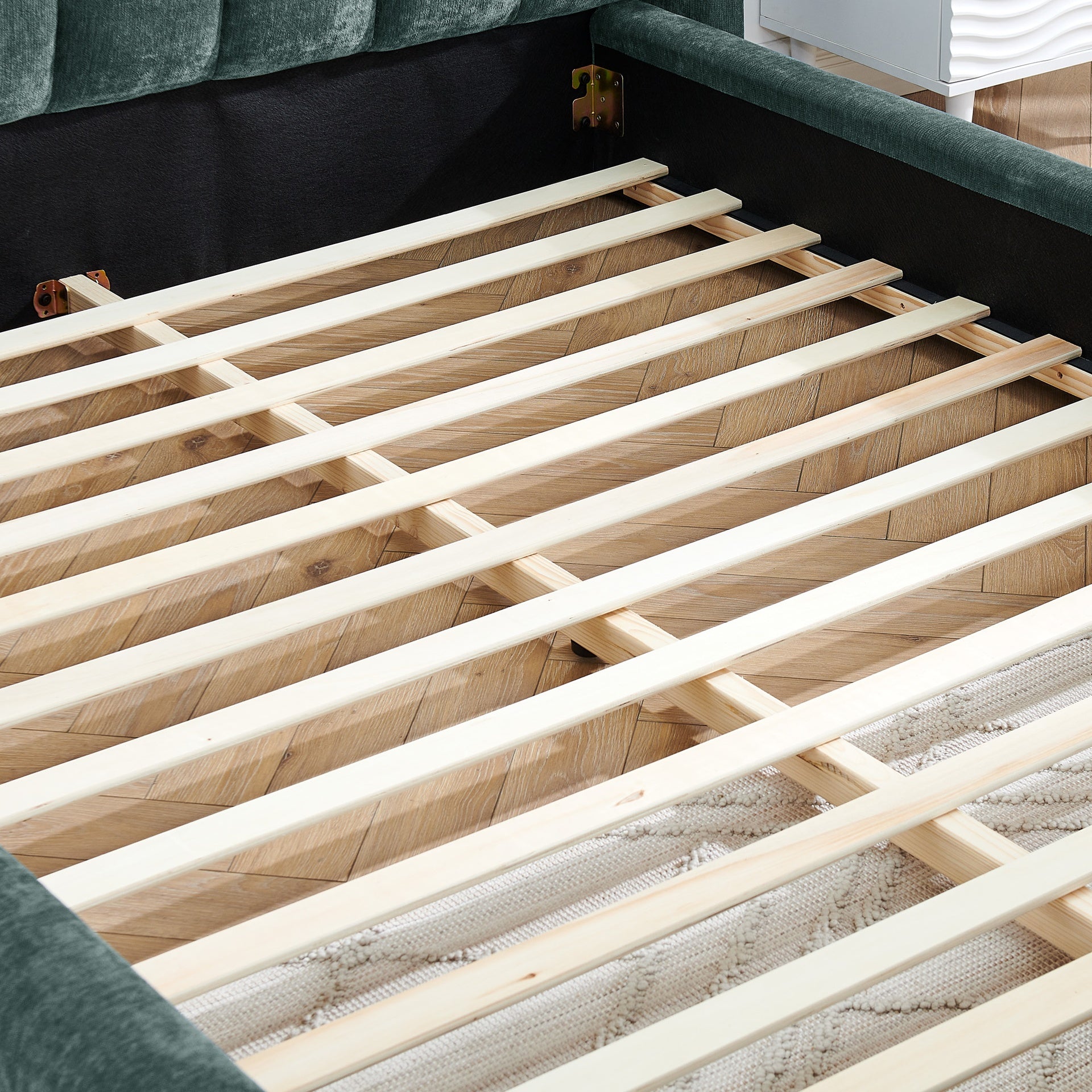 Queen Size Upholstered Bed Frame with Thick Fabric, Chenille Fabric Grounded Queen Size Platform Bed with Headboard and Solid Frame-GREEN+Blue(87''*67''*23.5'')