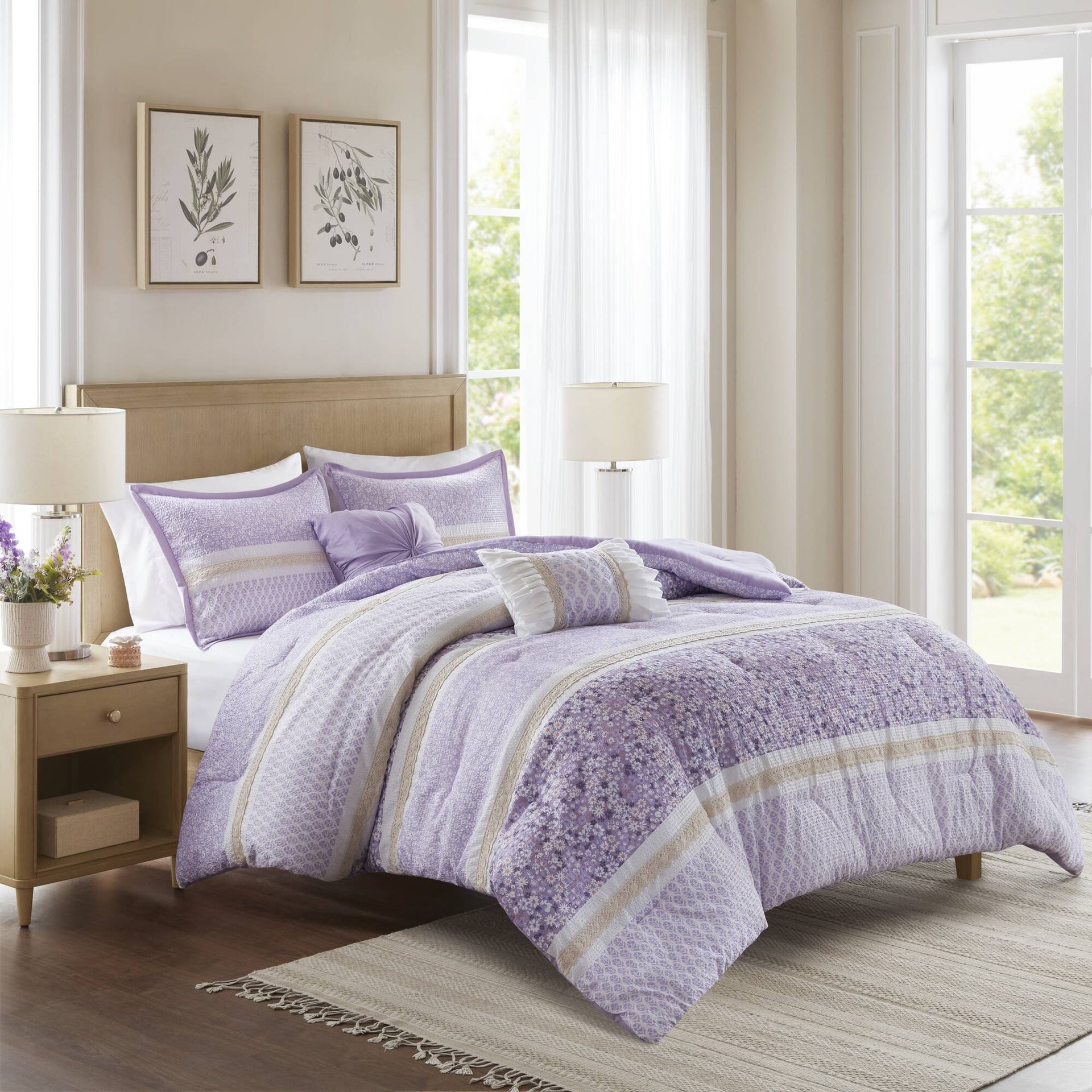 5 PCS King/Cal King Seersucker Comforter Set with Throw Pillows