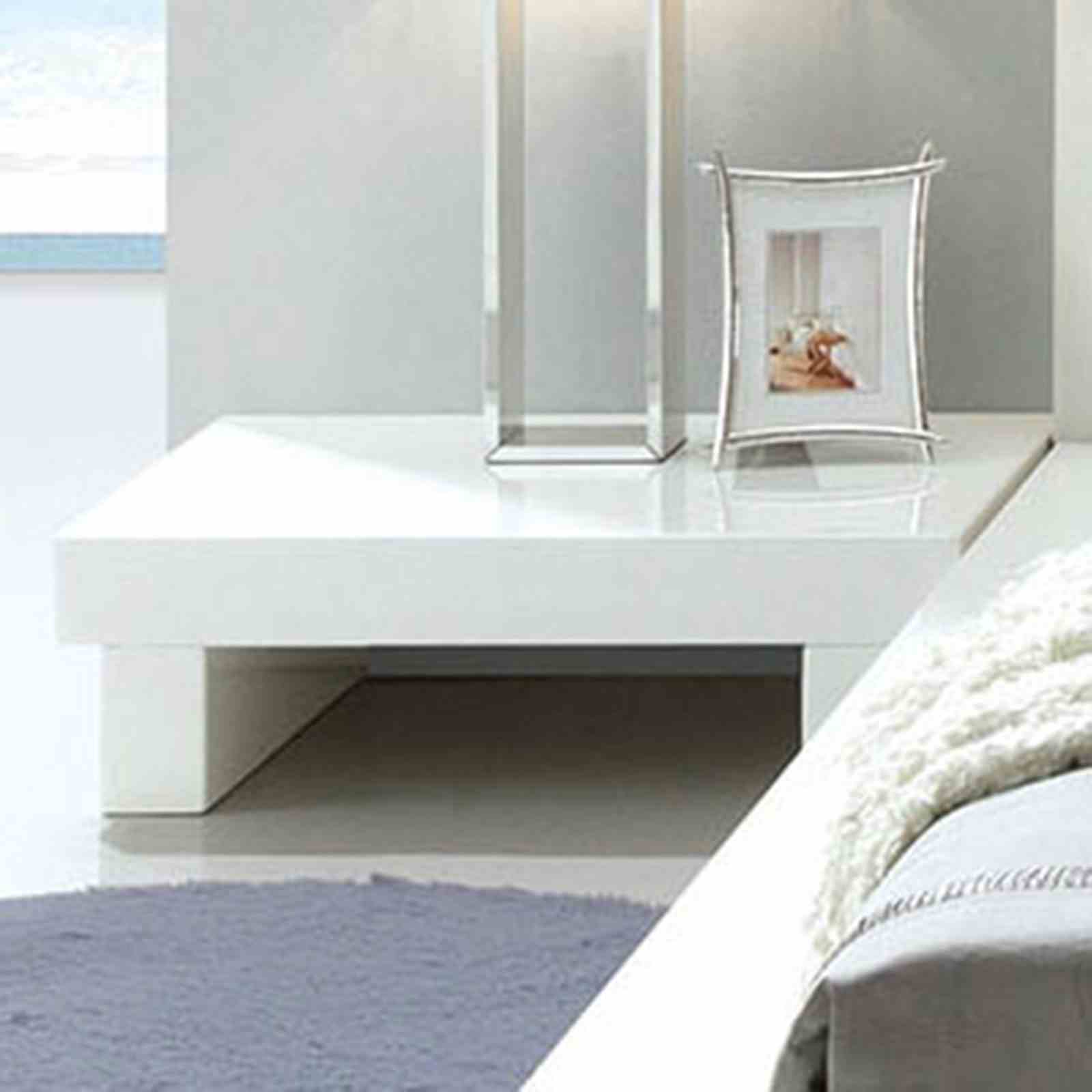 Contemporary Style 1pc Nightstand High Gloss Lacquer Coating White Finish Bedroom Furniture
