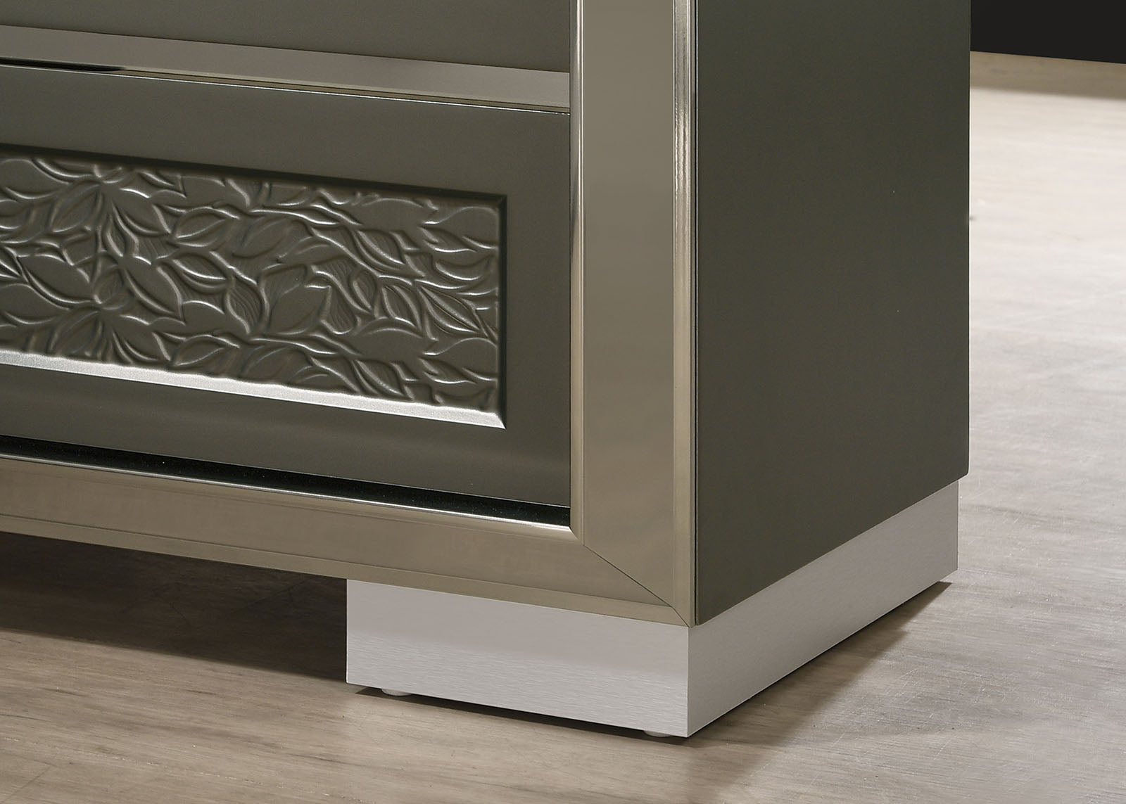 Contemporary Style 1pc Nightstand Leaf Pattern Molding Bracketed Feet Metal Side Glide Dark Gray Finish Bedroom Furniture