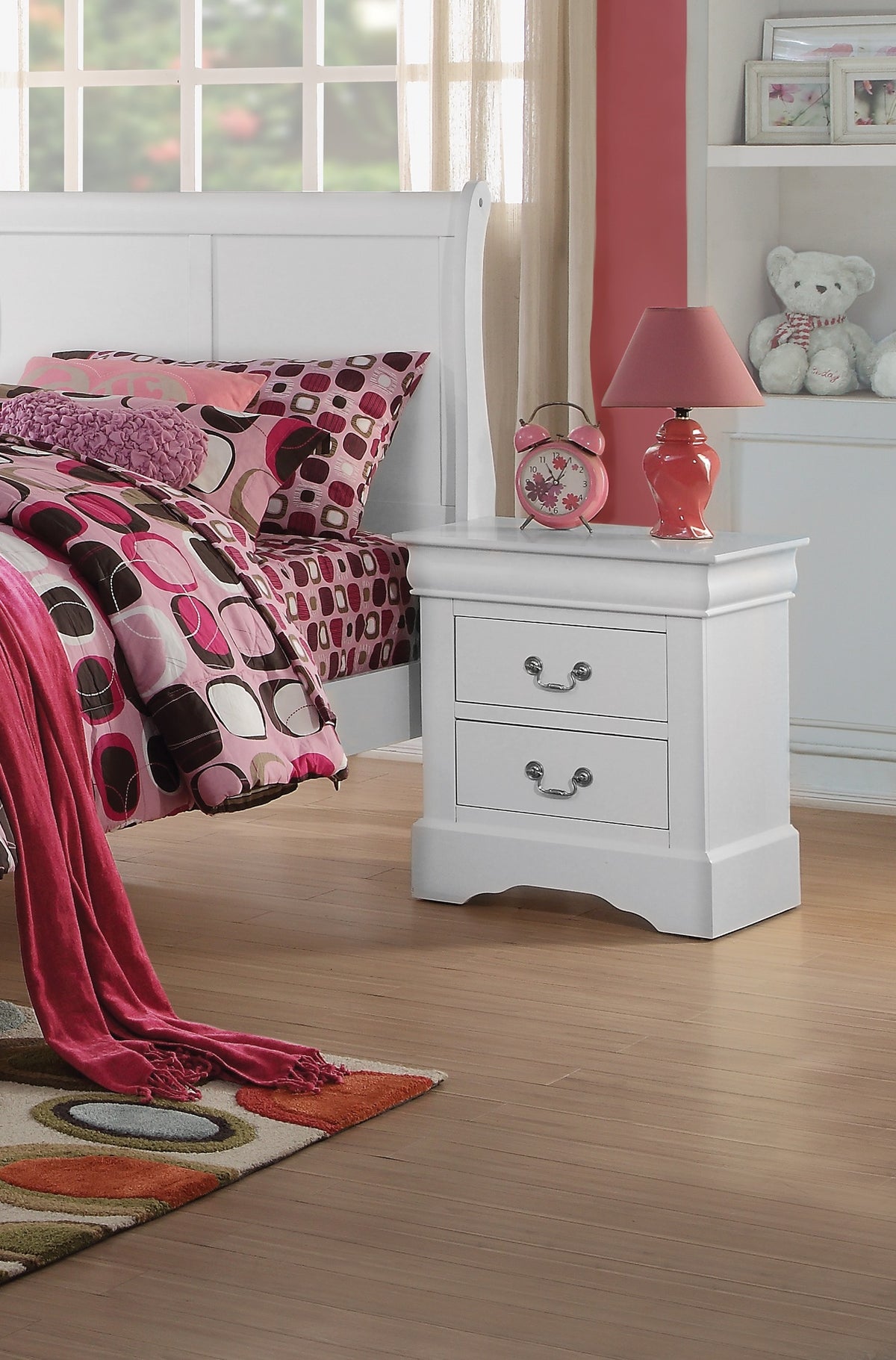 Louis Philippe III White Finish Nightstand