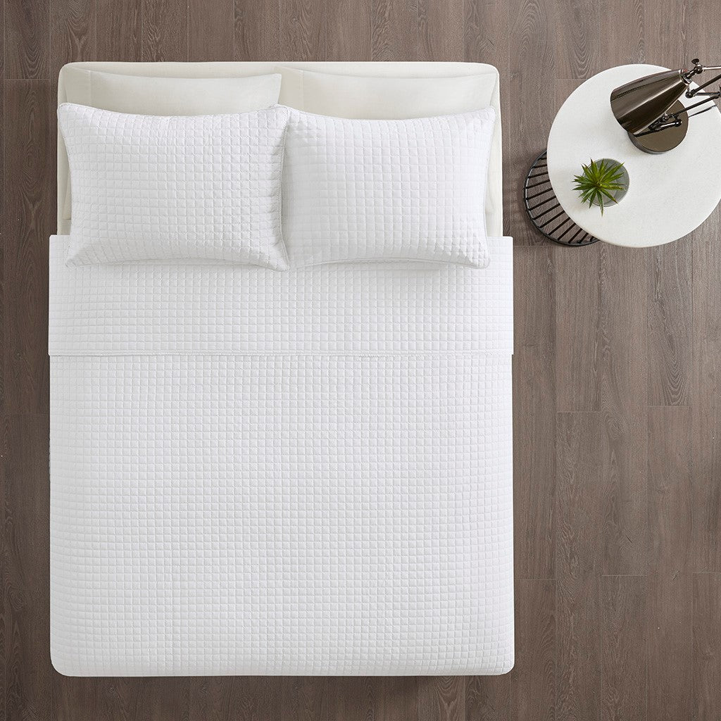 3 Piece Reversible Quilt Set White Full/Queen