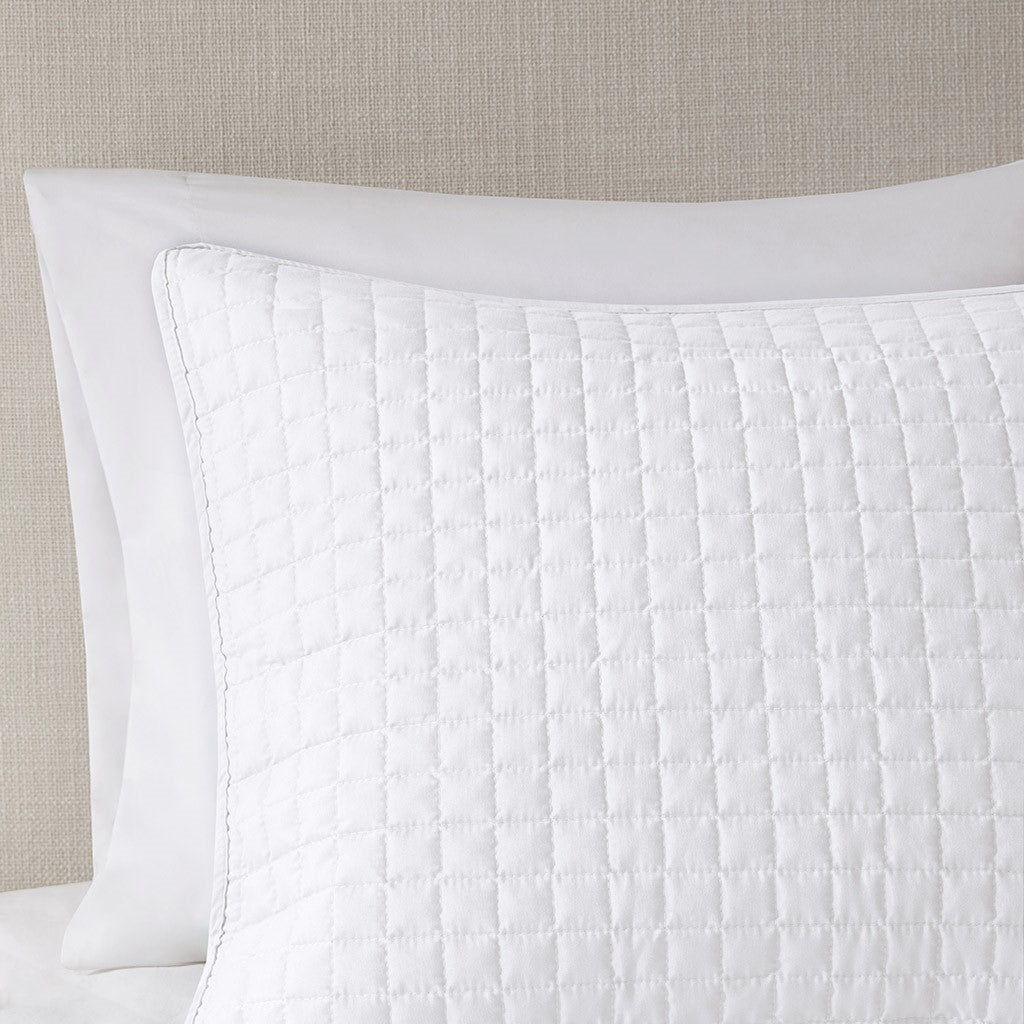 3 Piece Reversible Quilt Set White Full/Queen