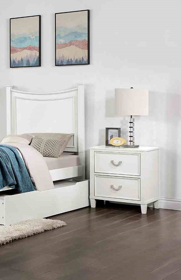 Transitional White 1pc Nightstand Only Dovetail Drawers Solid wood Bedside Table Chrome Hanging Pulls