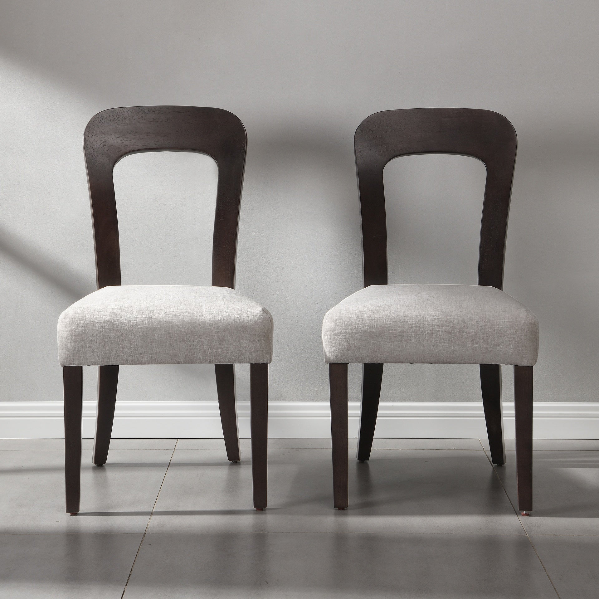 Dining Chairs Set of 2, Upholstered Kitchen Side Chairs with Gray Fabric Seating Dark Brown Solid Rubber Wood Legs, 330 LBS Weight Capacity
