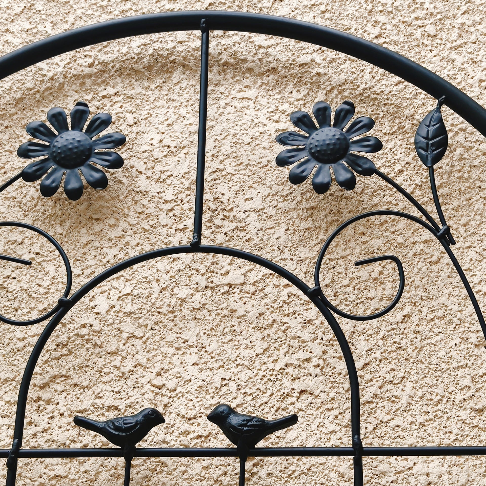 2 Pack Metal Garden Trellis 71" x 19.7" Rustproof Trellis for Climbing Plants Outdoor Flower Support Black