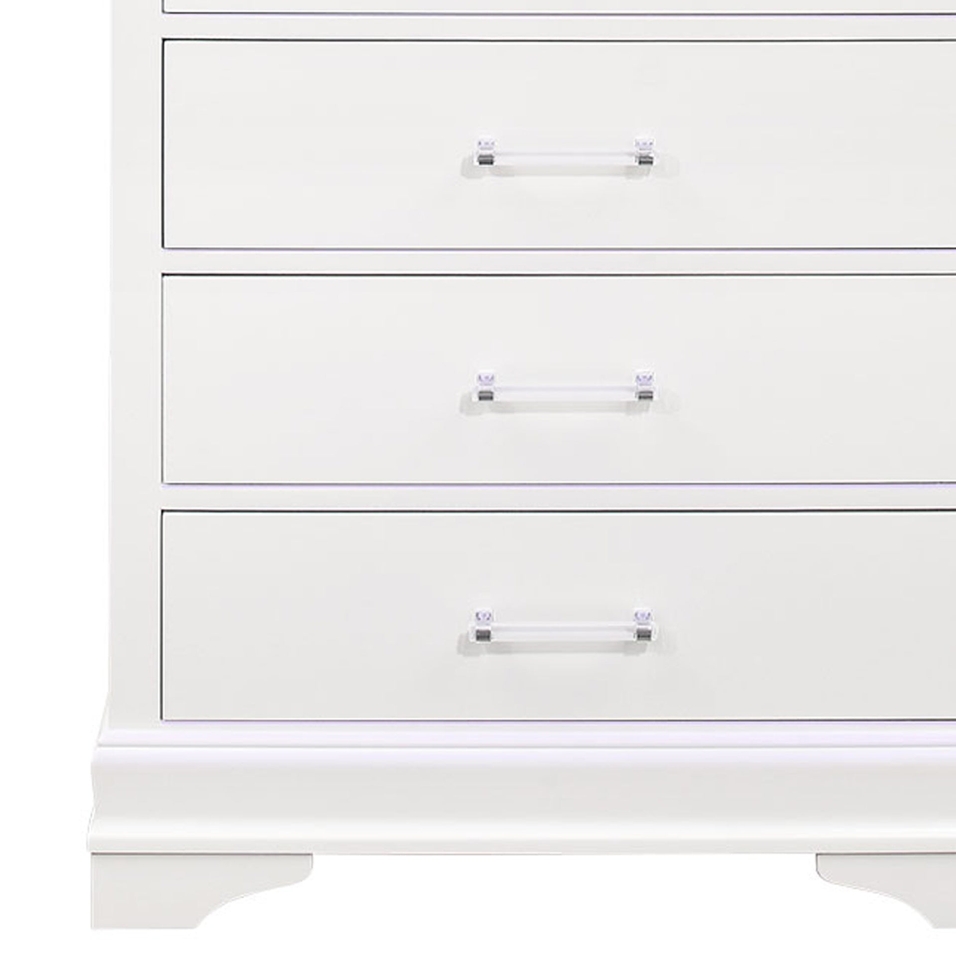 CHARLSTON WHITE CHEST WITH LED