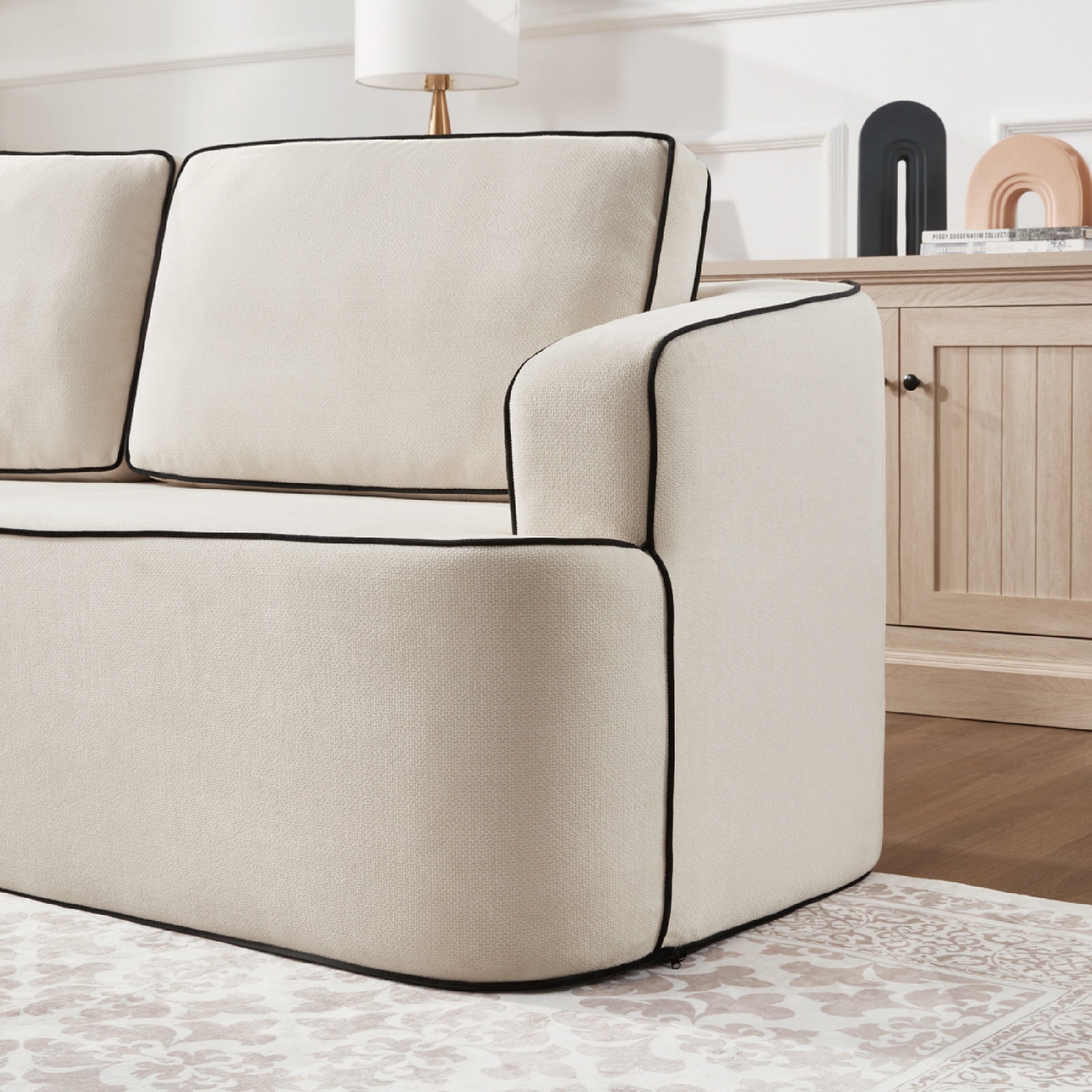 Integrated handrail   double seating layout, saving space while comfortably accommodating 2 people, suitable for studio apartments, small living rooms or bedrooms, combining decoration andity.
