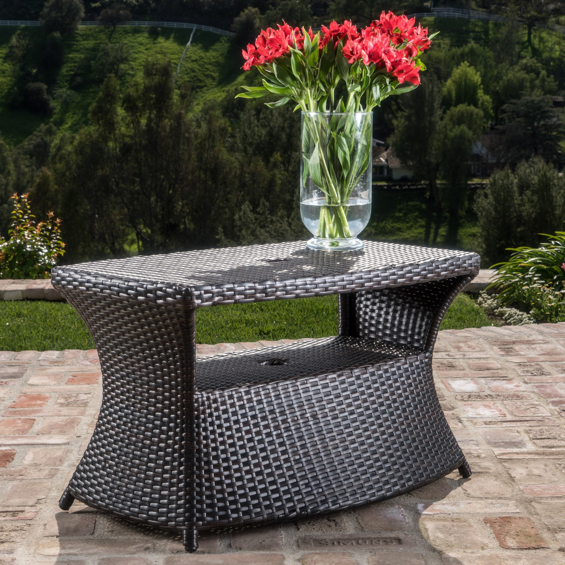 BERKELEY CHAISE LOUNGE SIDE TABLE