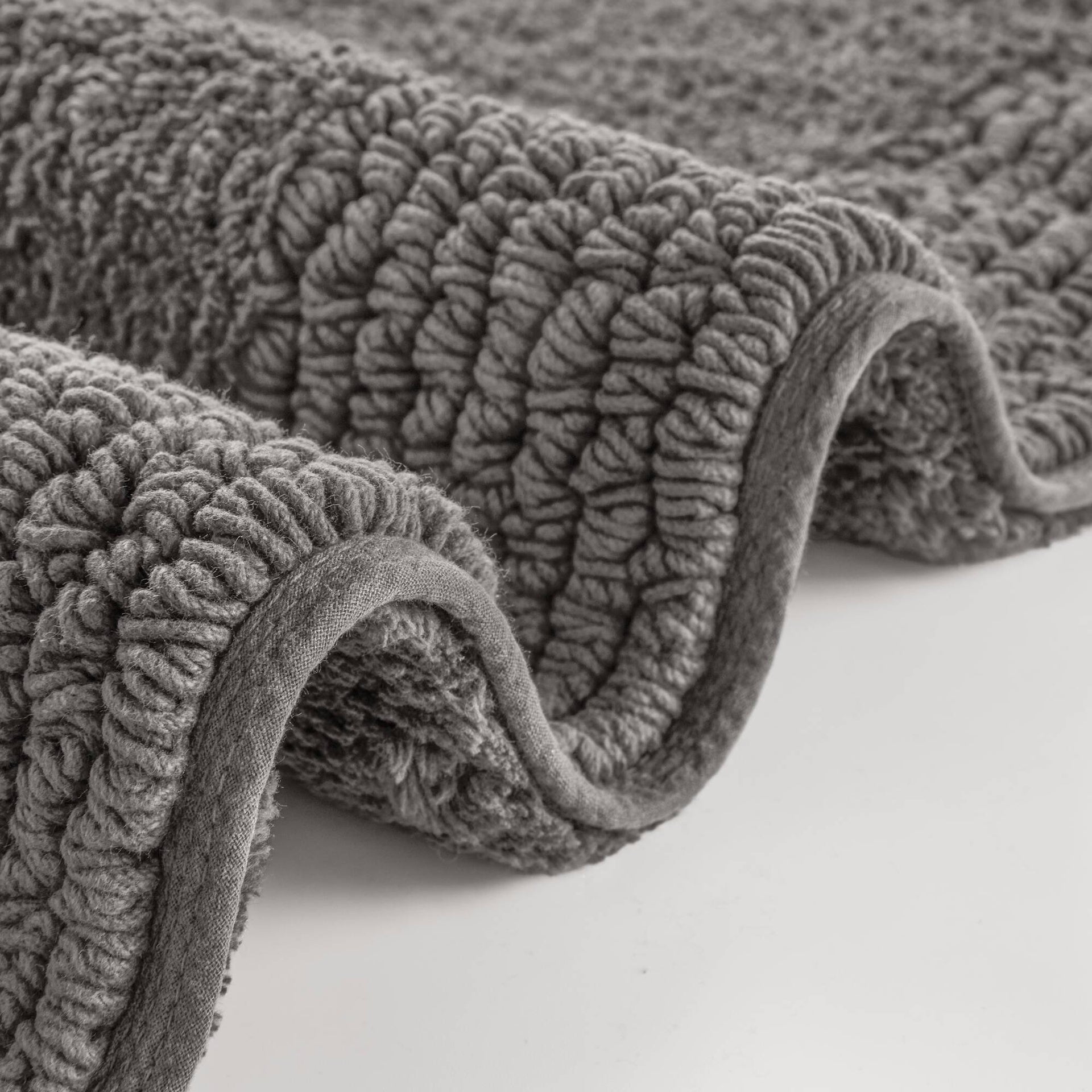 1 PCS 24x60" 100% Cotton Tufted 3000 GSM Reversible Bath Rug Charcoal