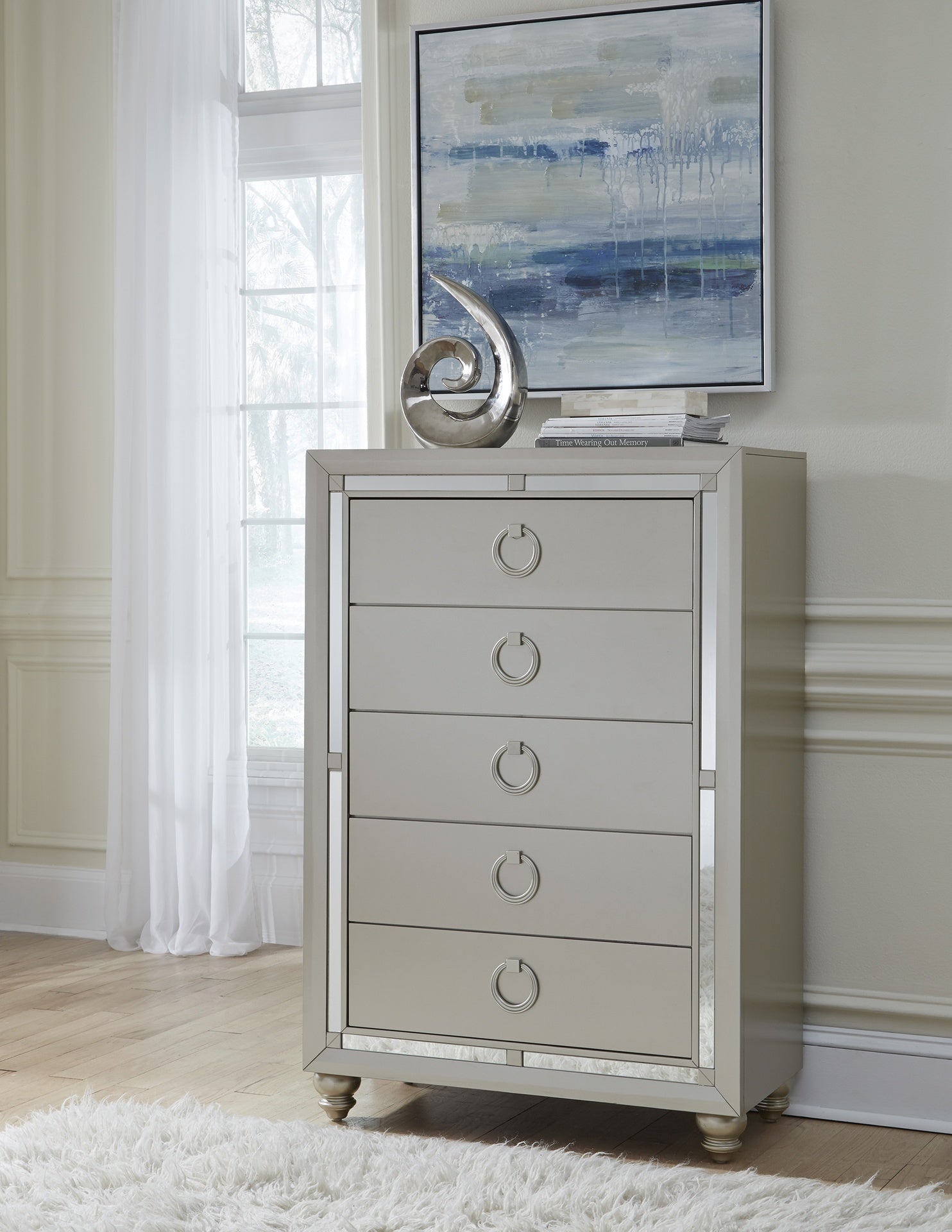 CHLOE GEMSTONE SILVER CHEST