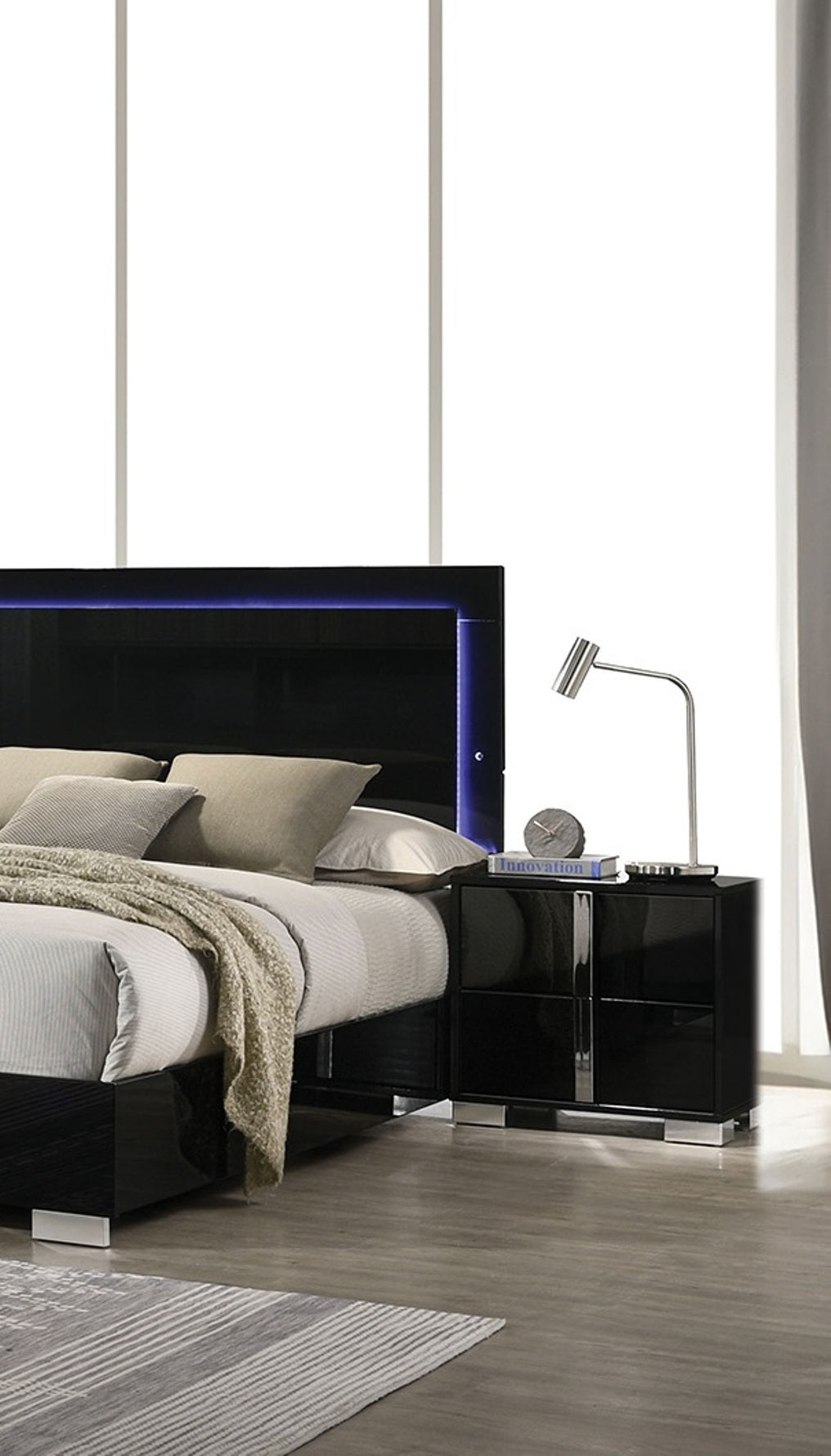 Black Color Modern Gorgeous 1pc Bedside Table Bedroom Nightstand Chrome Legs UV Finish