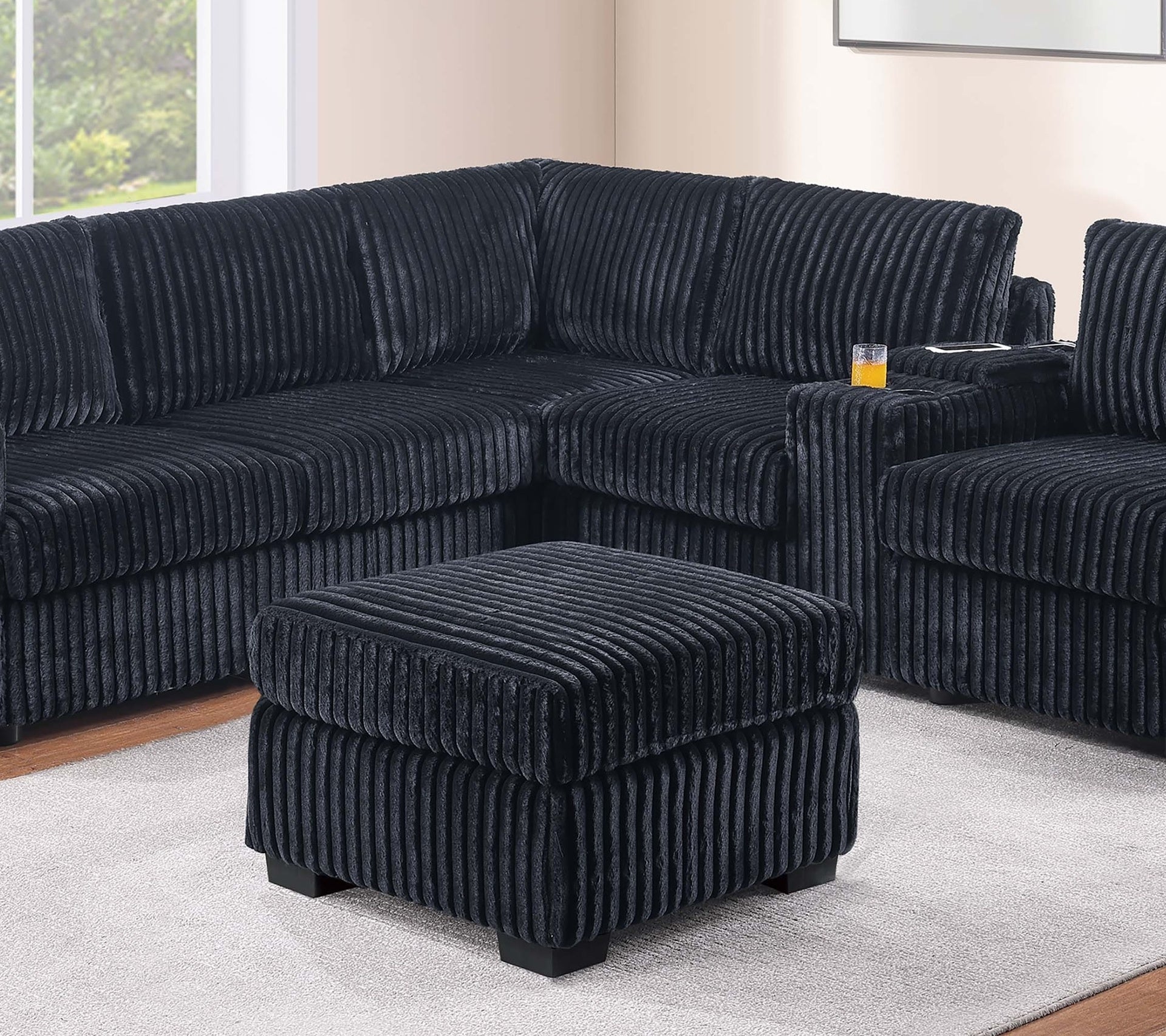 Contemporary Style L-Shaped 4pc Sectional Set USB Cup Holder Loveseat Cushion Back Plastic Legs Cocktail Ottoman Square Arms Black Finish Primary Living Room