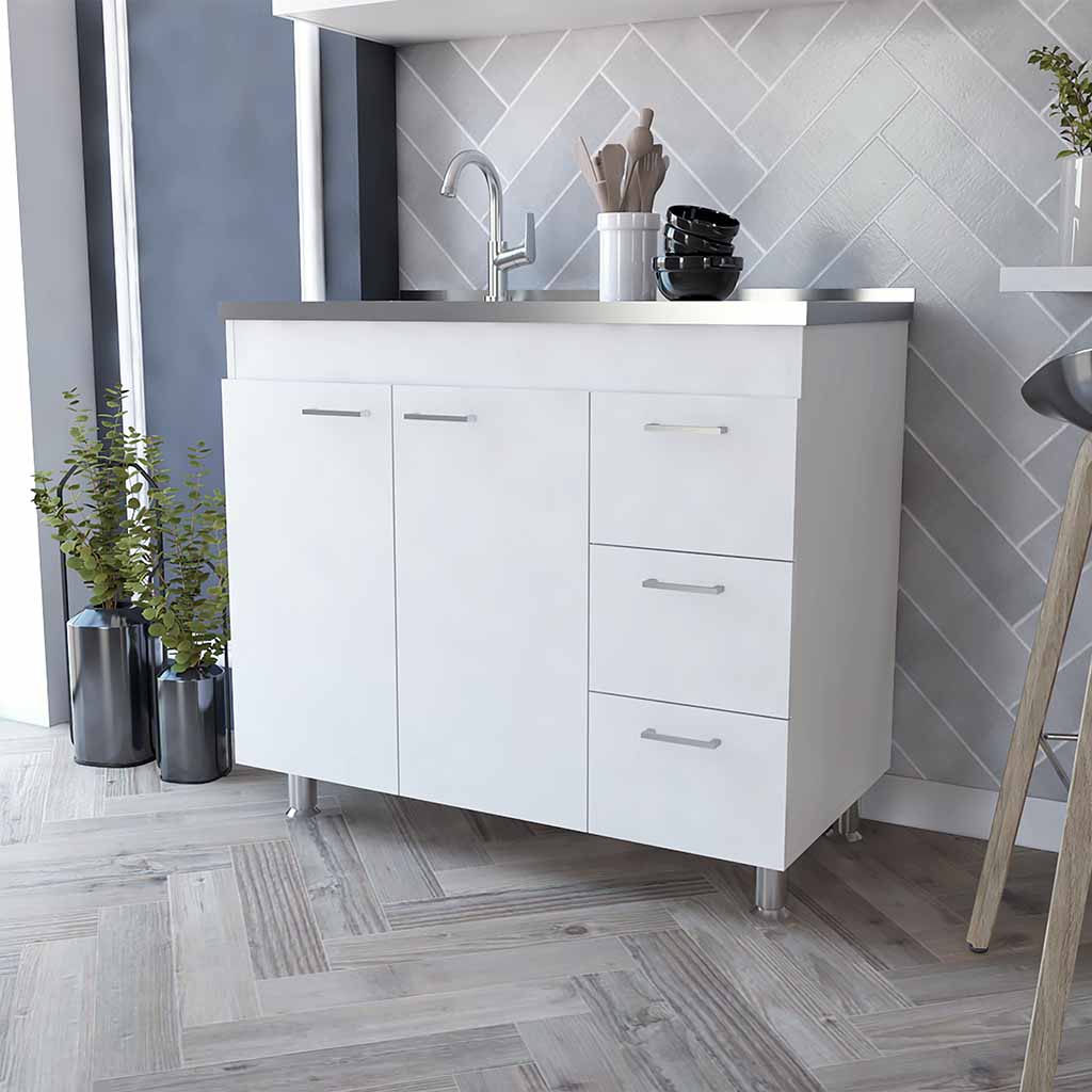 Darien Base Cabinet, Double Door Cabinet, Three Drawers, Four Legs