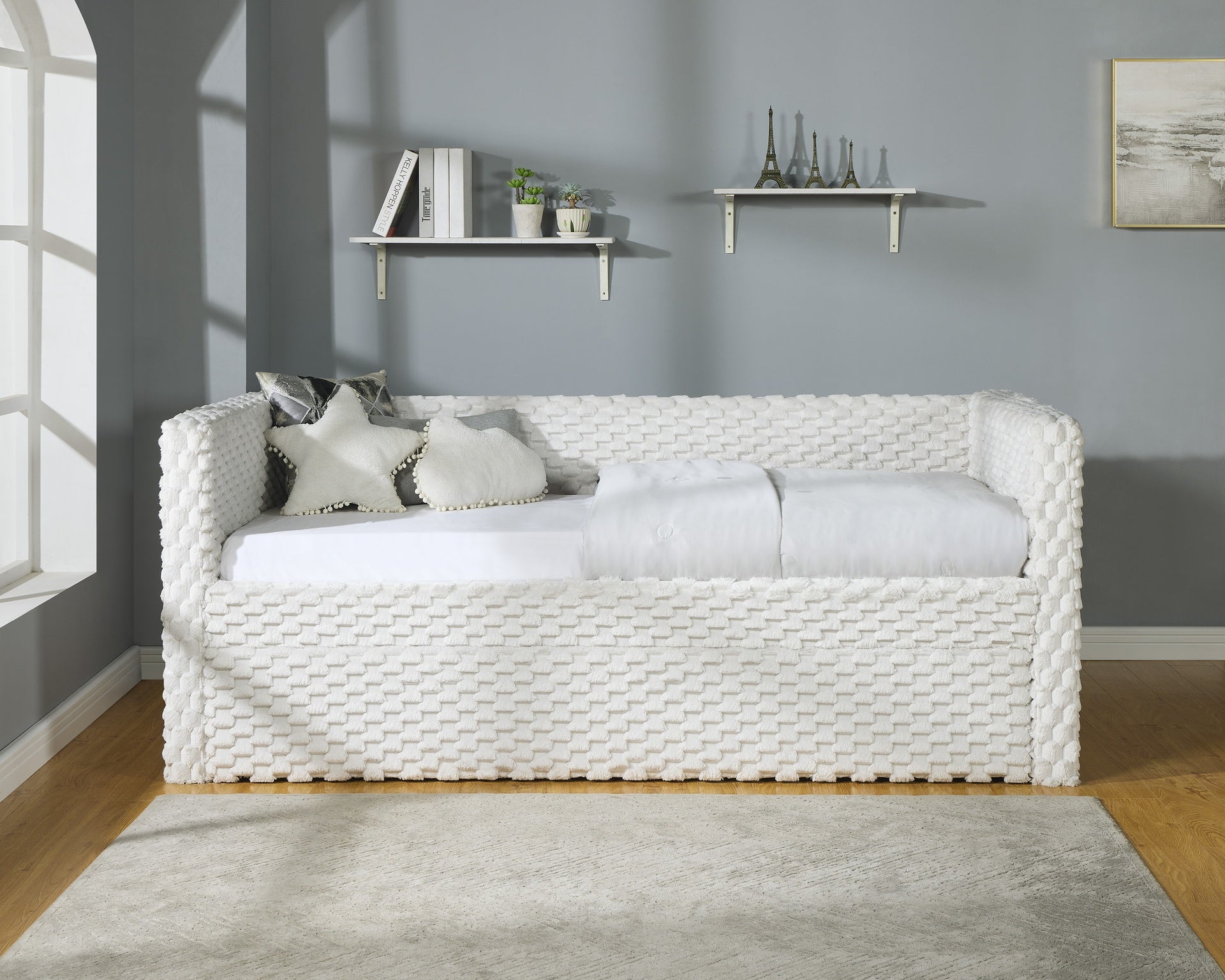 Beautiful 1pc Modern Daybed  Armrest Pull Out Trundle Bedroom Living Room Furniture White Dove Textured Finish Furniture