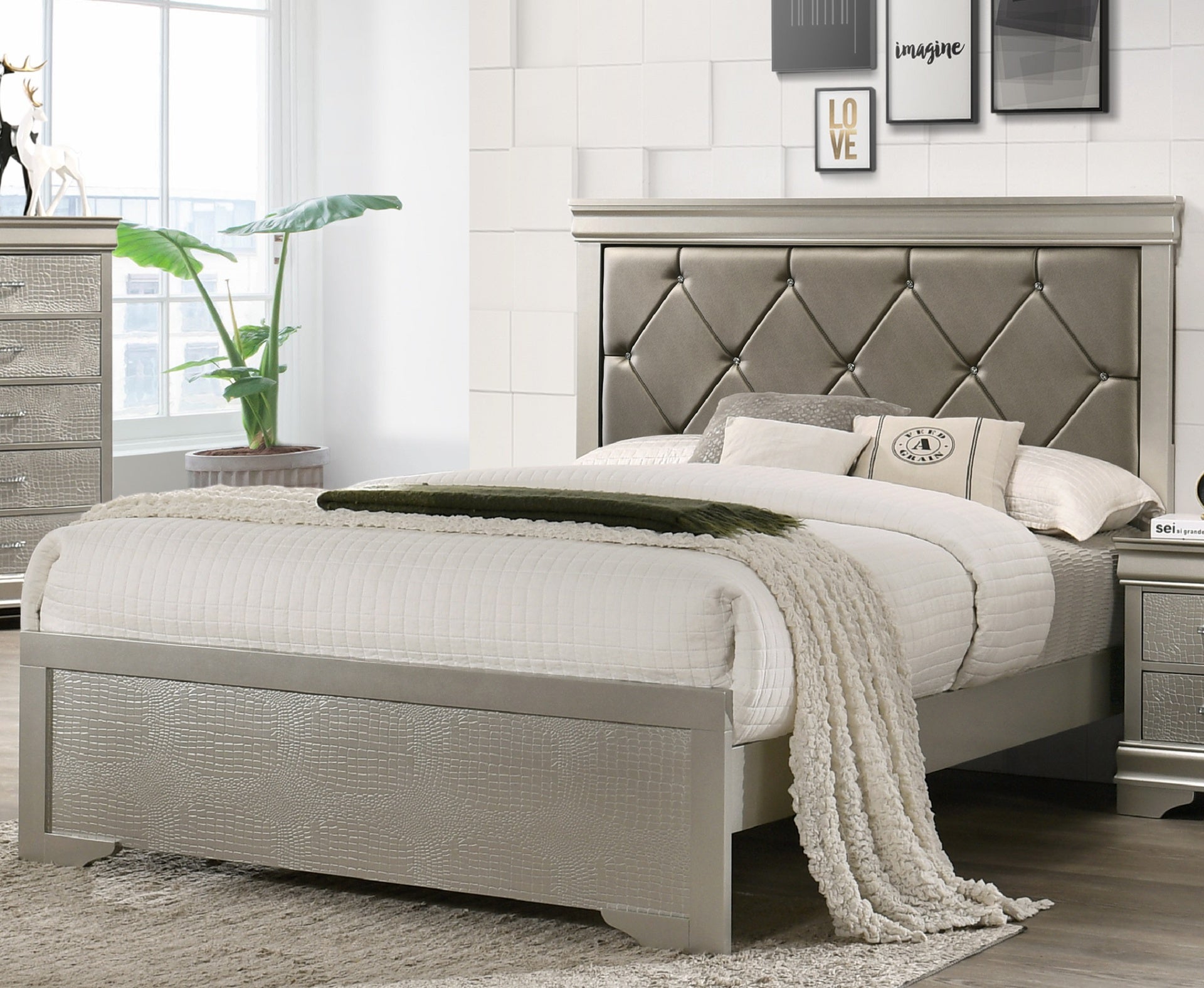 Modern 1pc Beige Champagne Finish King Size Panel Bed Wooden Crocodile Texture PU Upholstered Headboard Crystal-Like Button Tufted Fabric Bedroom Furniture