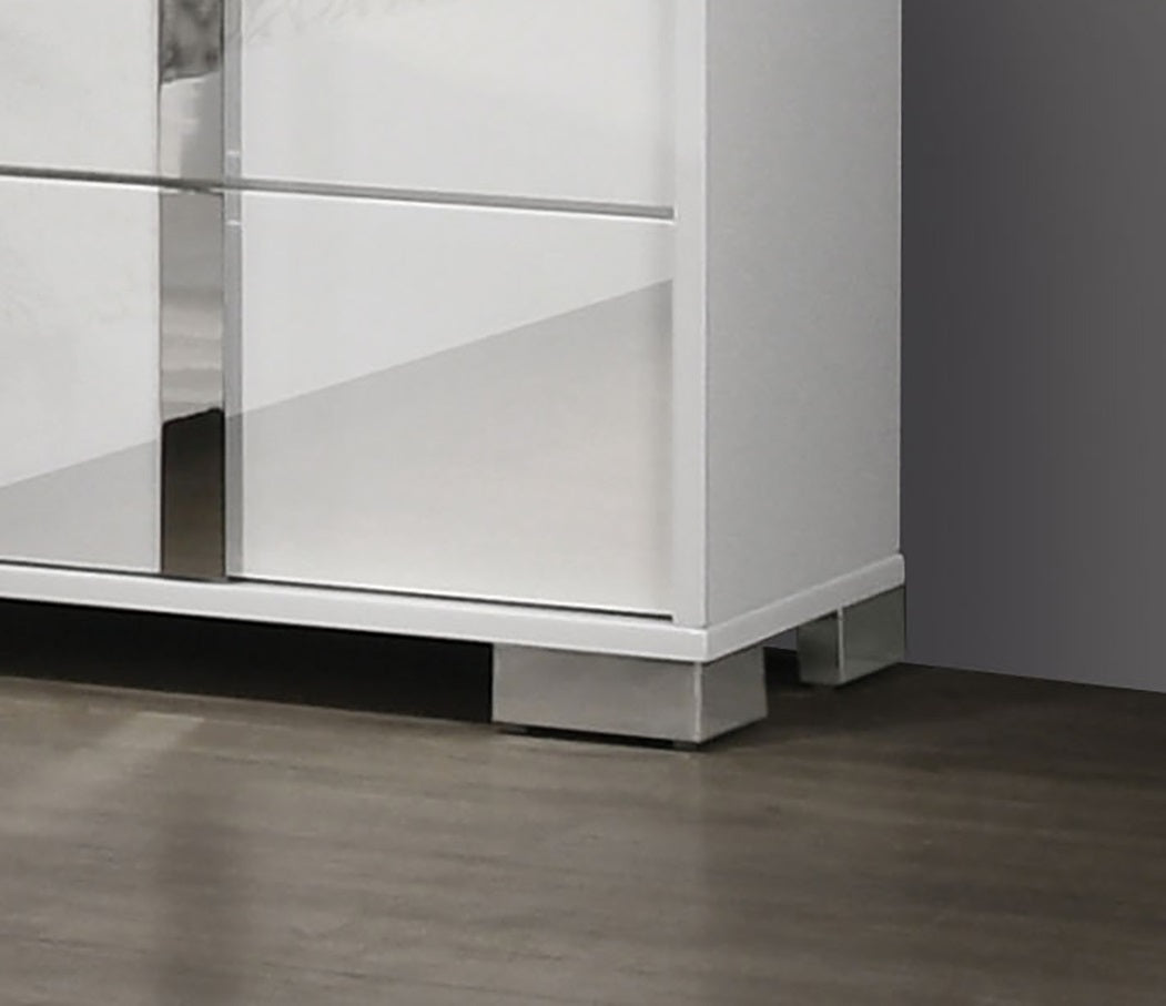 Contemporary Style 1pc Chest UV Finish Chrome Legs And vertical Handles Ball Bearing Glides White Bedroom Furniture