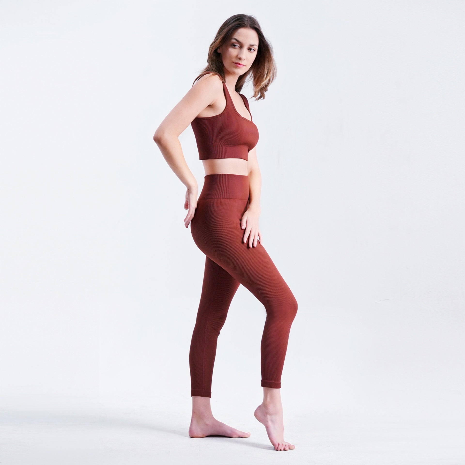 XL Size Coffee Yoga Ribbed Knit Crisscross Back Crop Sports Removable Cups, Cute Gym Wear Seamless Sports Bra Exercise Athletic Activewear Workout Women's Yoga Pants Leggings Ribbed Solid High-Waisted