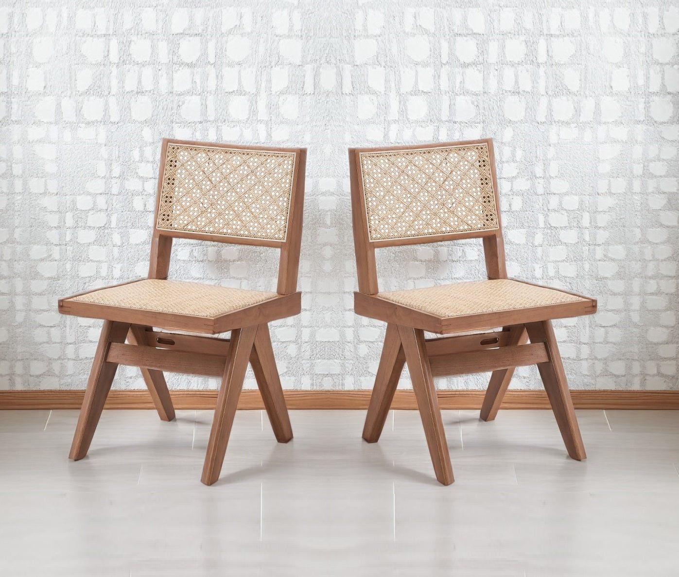 Casual Stylish Rattan Dining Chairs Set of 2 Natural Finish Mid-Century Modern Kitchen Dining Furniture
