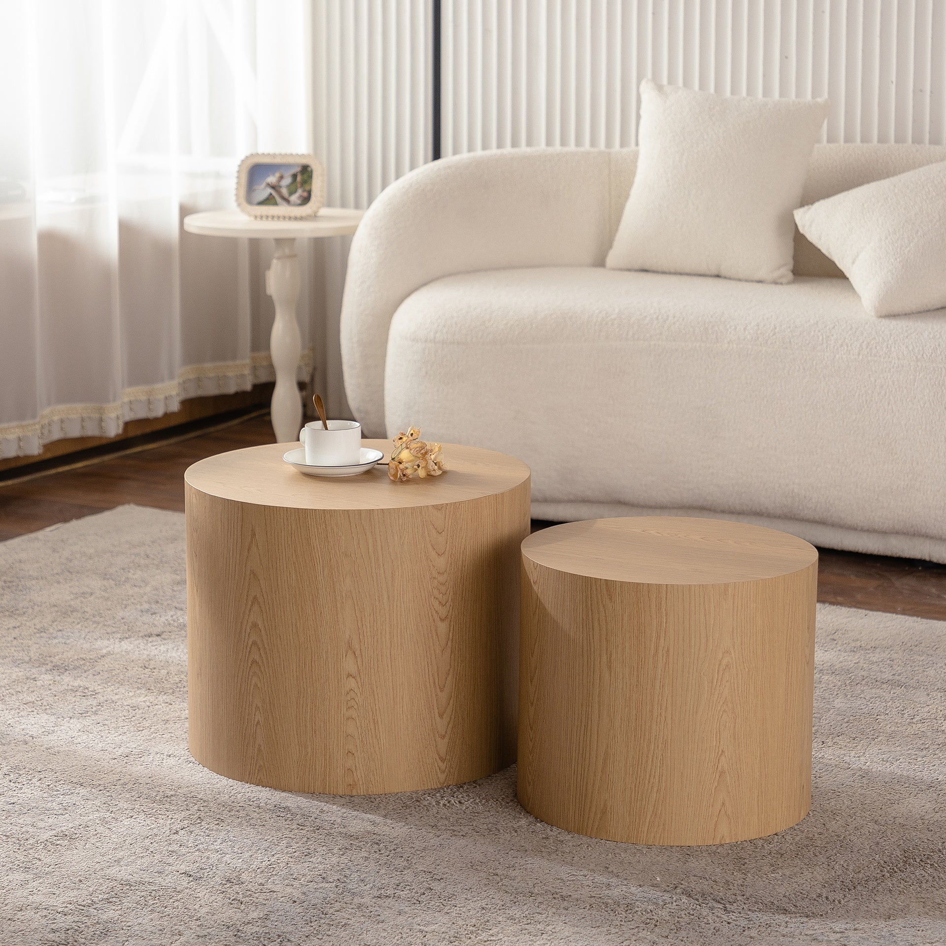 Nesting Coffee Table Set of 2 Round Wooden Coffee Tables Circle Modern Table for Small Space Living Room Bedroom Accent End Side Table