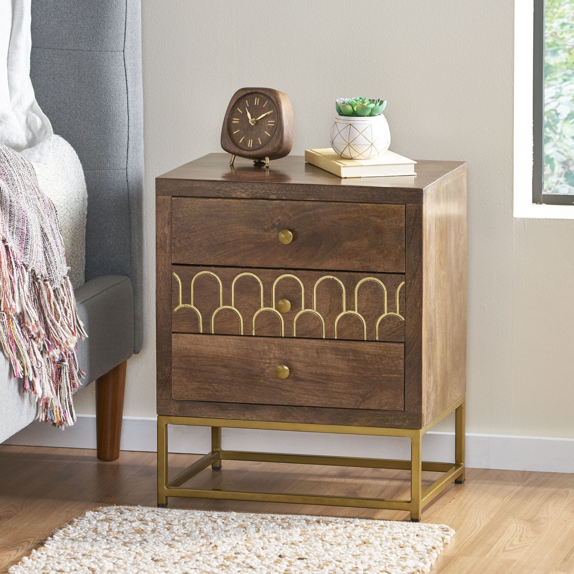 NIGHT STAND