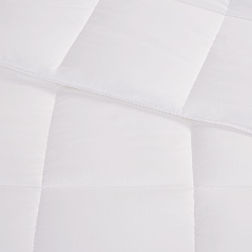 Full/Queen Cotton Down Alternative Featherless Comforter