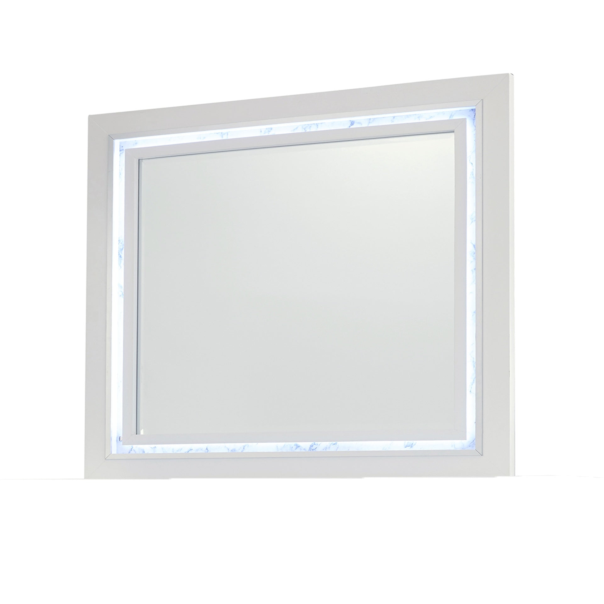 SKYE WHITE MIRROR