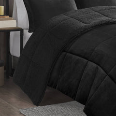 4-Piece Full/Queen Plush to Sherpa Down Alternative Comforter Set,Black/Black
