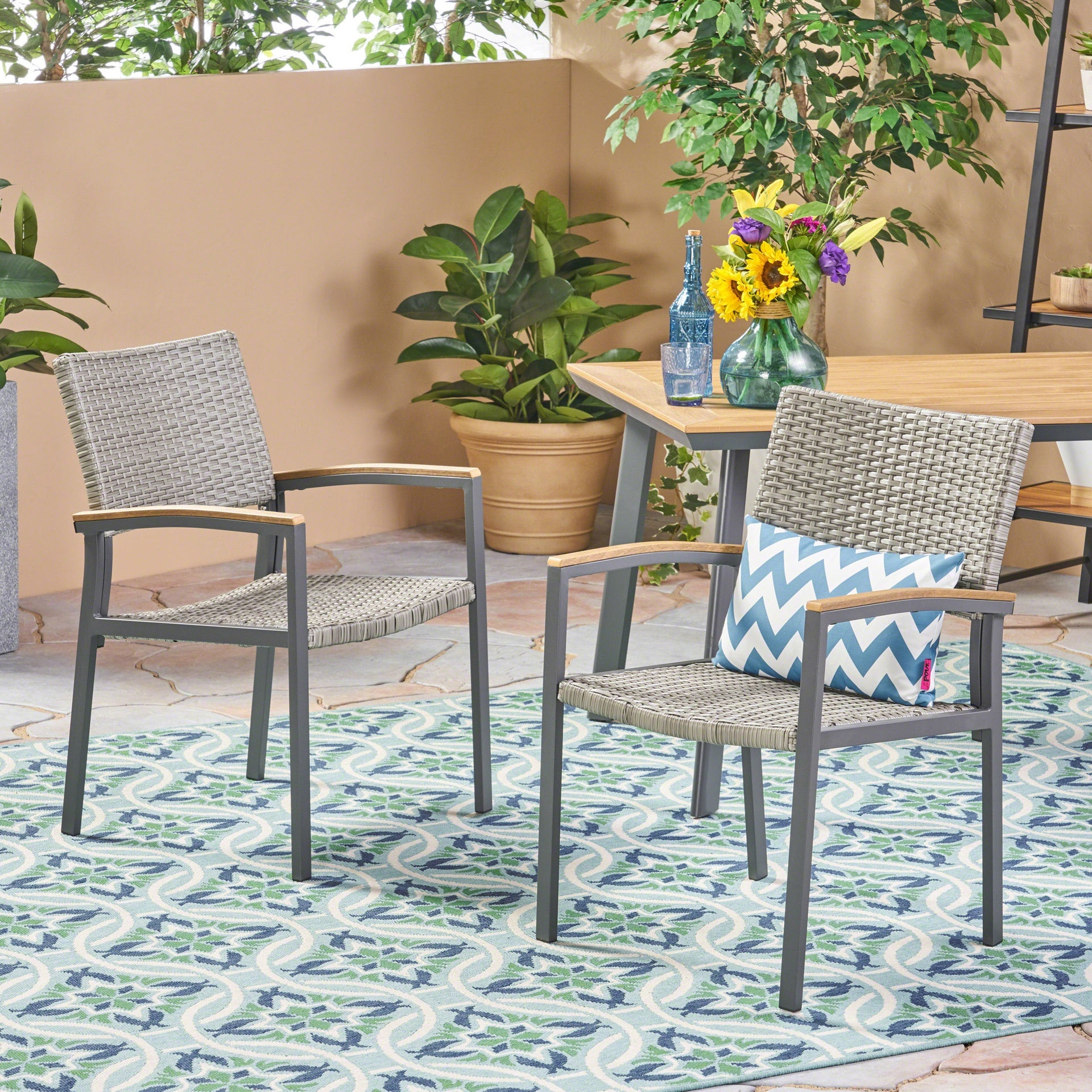 LUTON DINING CHAIR