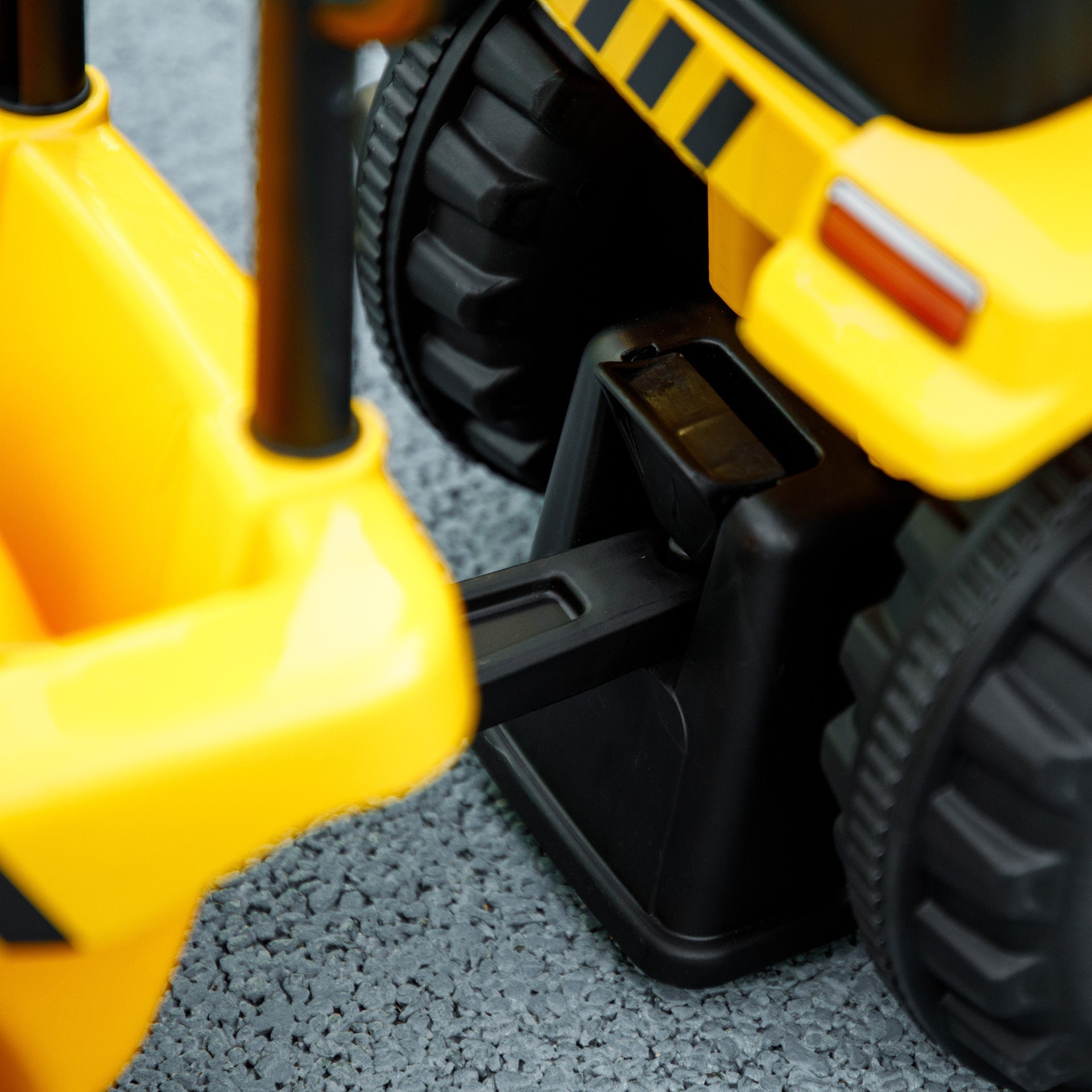 Qaba 2 in 1 Ride on Tractor for Kids, Caterpillar Licensed Ride on Excavator with Shovel & Detachable Trailer, No Power Ride on Push Car for 18-36 Months, Yellow