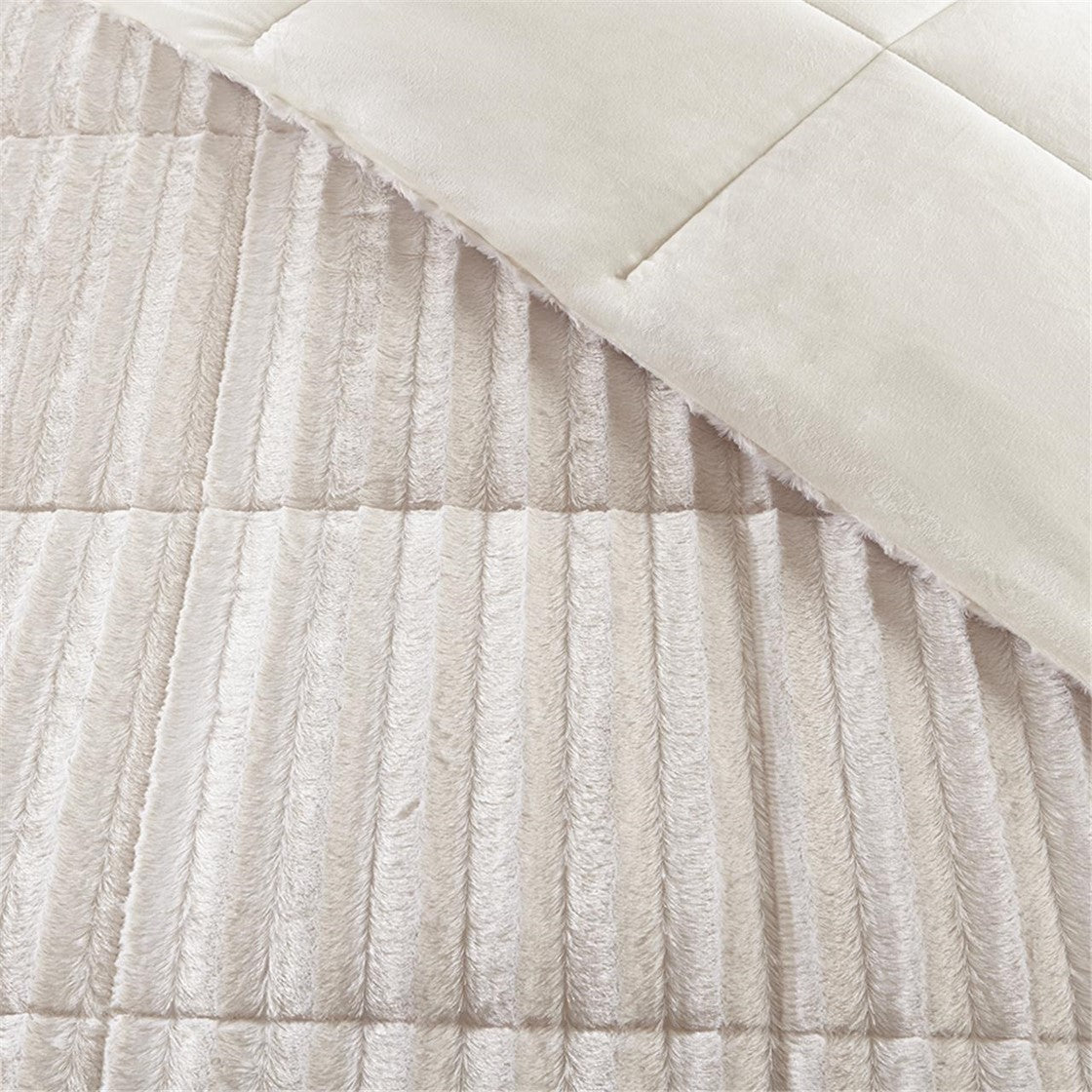 King/Cal King Faux Fur Comforter Mini Set