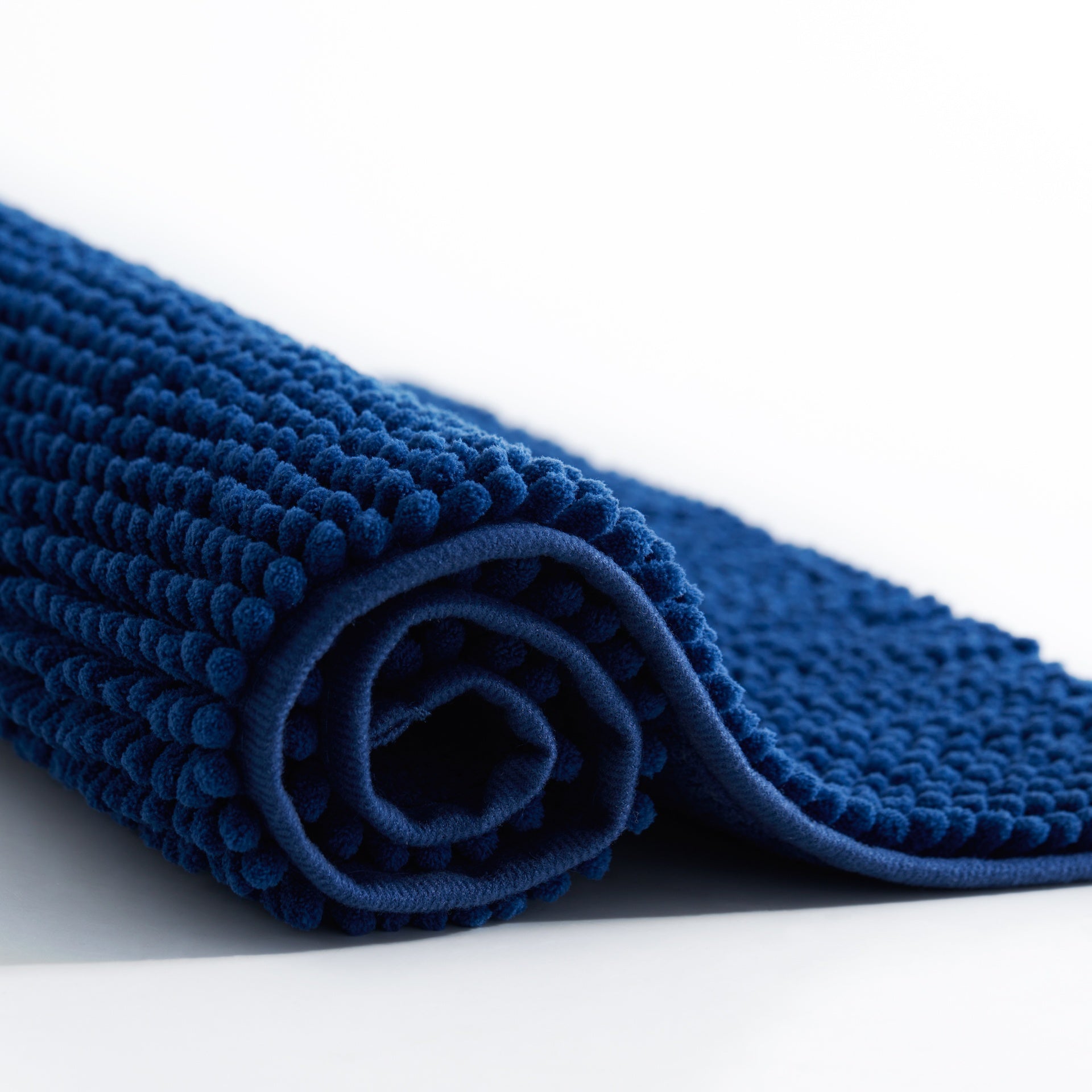 Linenspa Chenille Bath Mat, 17x24, Navy
