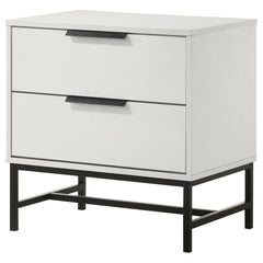 Yountville White 2-drawer Nightstand Bedside Table