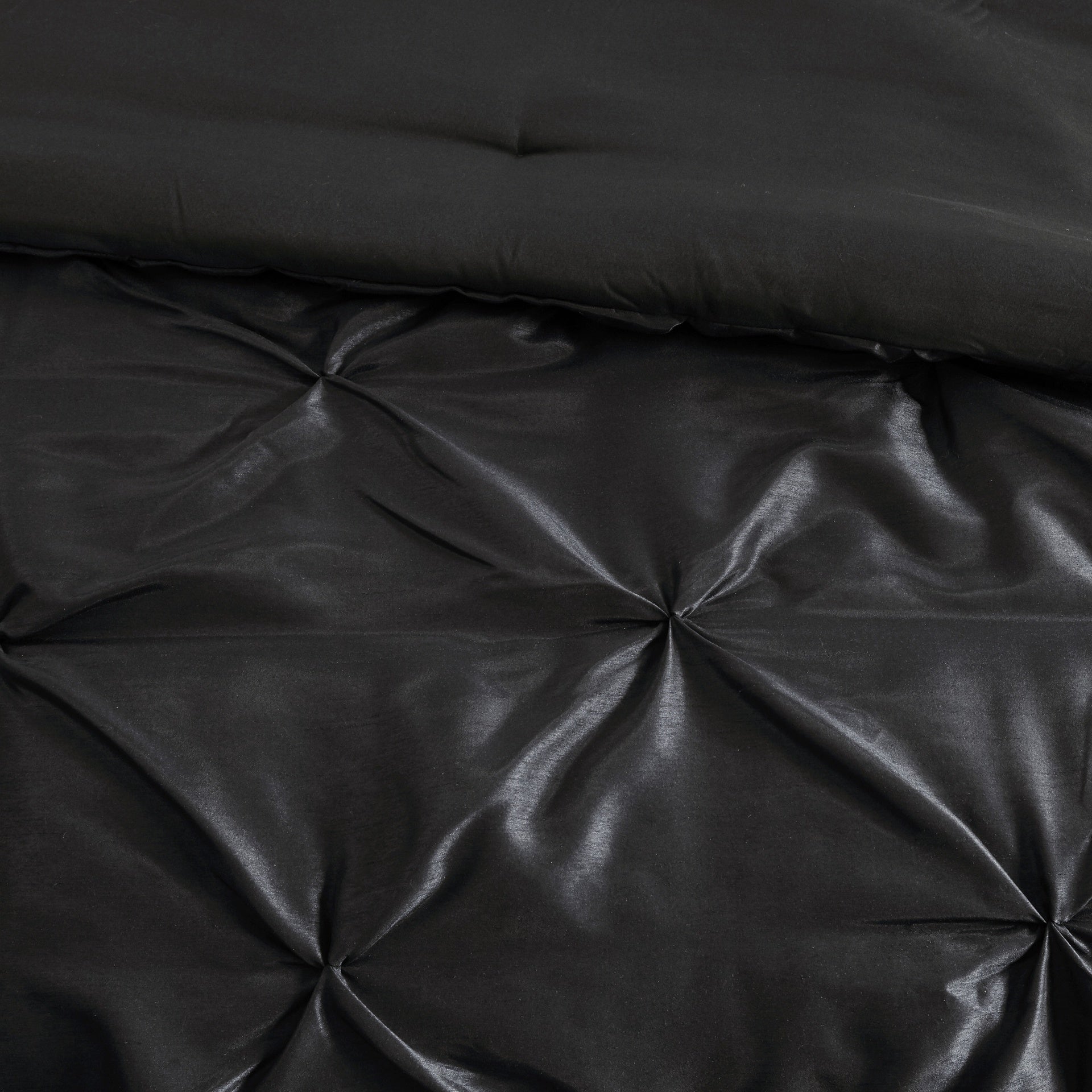 7-Piece Queen 100% Polyester Pieced Pleated Tufted Comforter Set
