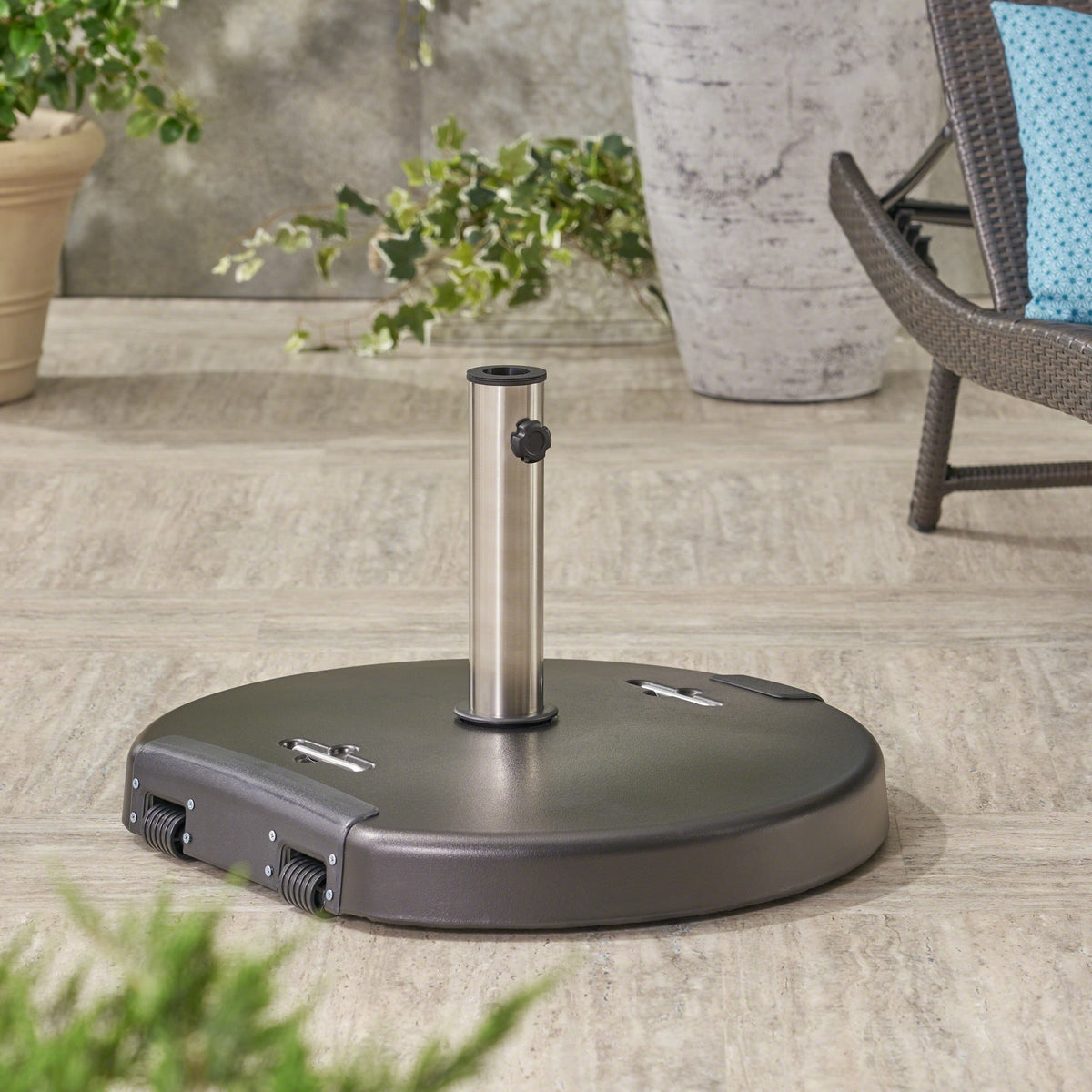 MOTA UMBRELLA BASE - ROUND  132 LBS