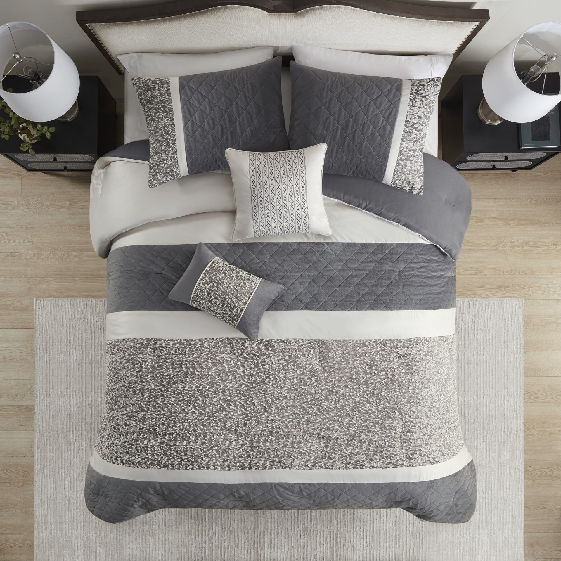 5 Piece Textured Jacquard Stripe Comforter Set with Throw Pillows-Full/Queen