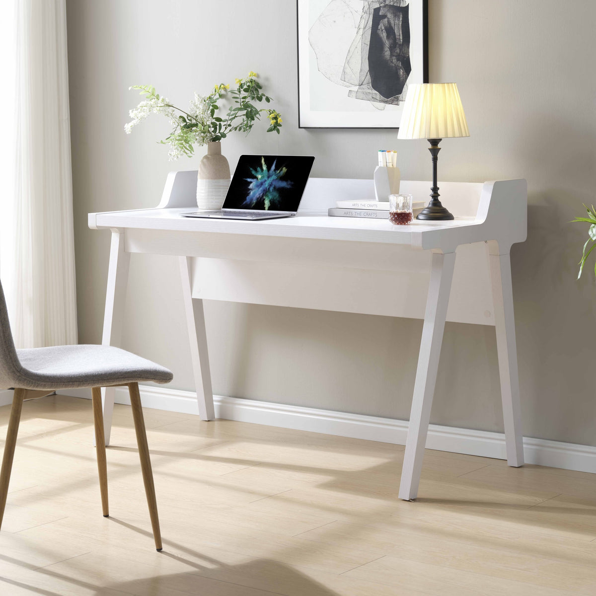 Home office writing desk Ground outlet USB-A ports finished on the back Wooden leg frame