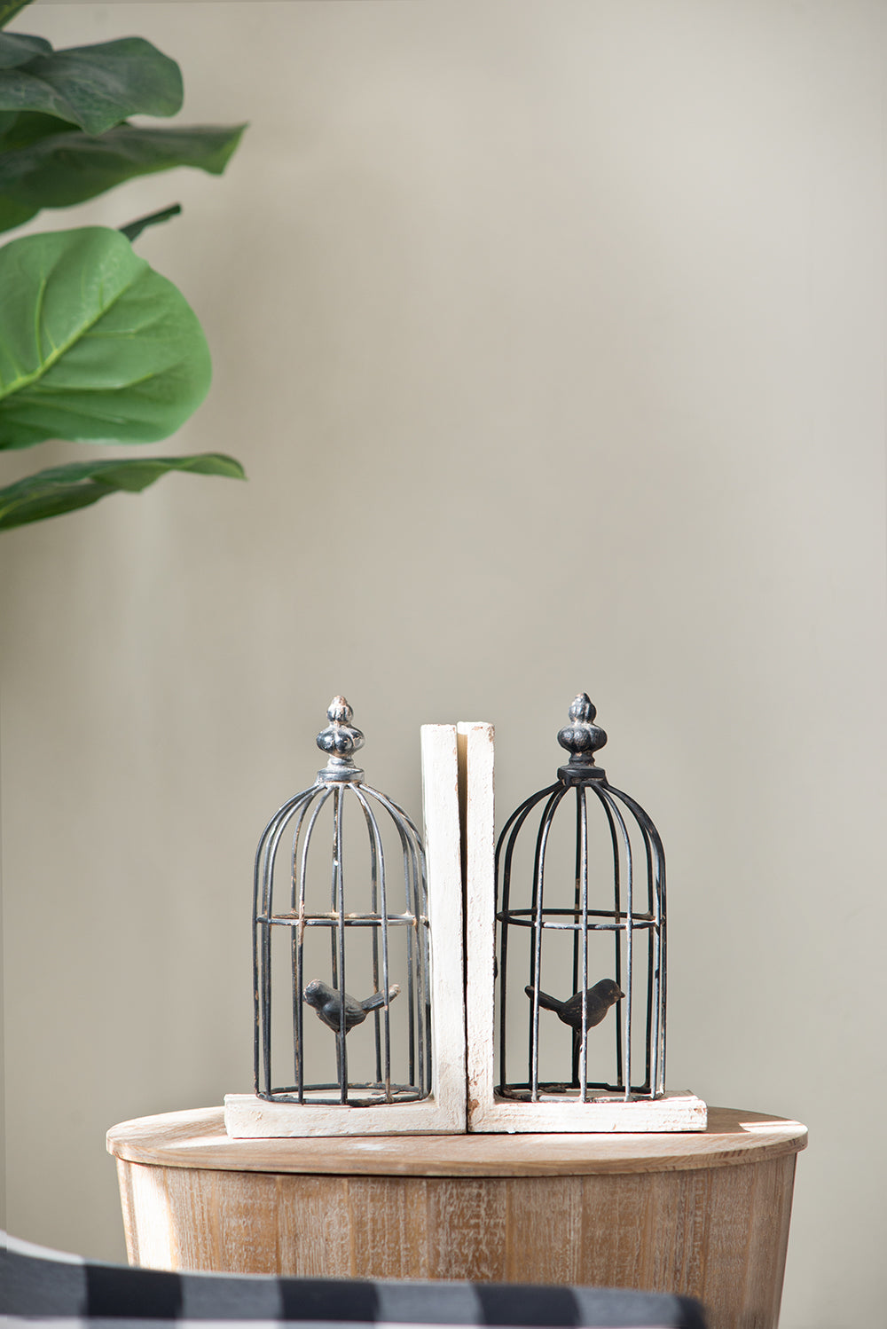 S/2 5.5x4.5x10"  Distressed Black Bird Cage Bookend, Antique white