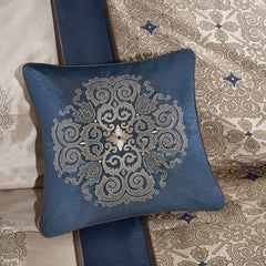 King 7 Piece Jacquard Comforter Set with Throw Pillows