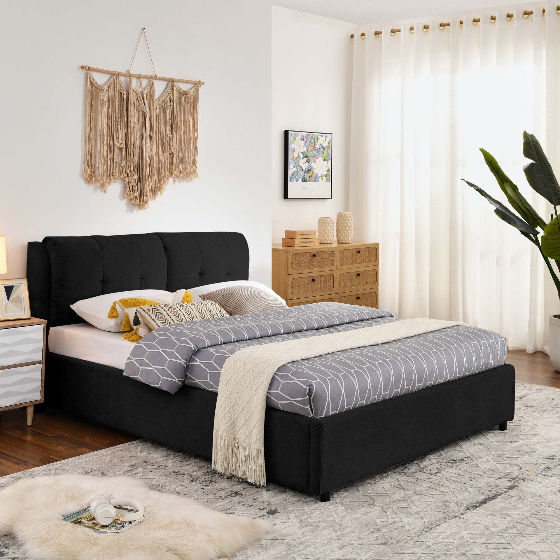 Queen Size Storage Upholstered Hydraulic Platform Bed with Integrated Headboard, Chenille Fabric, Black